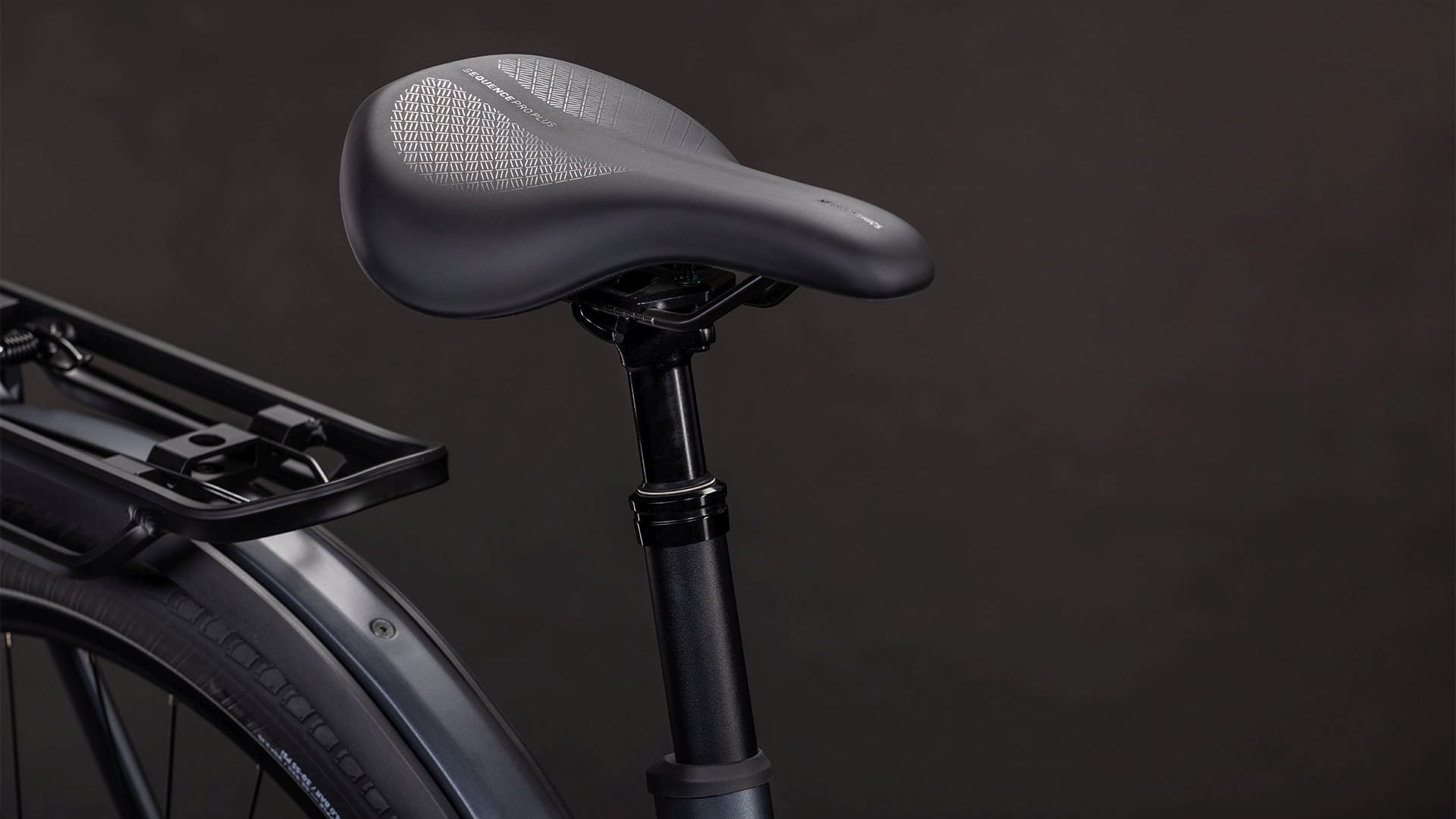 Cube Kathmandu Hybrid ONE 800 metallicgrey´n´grey UN3556 Fahrzeug mit Antrieb durch Lithium-Ionen- Batterien. Transport nach SV 388 und 666 ADR.