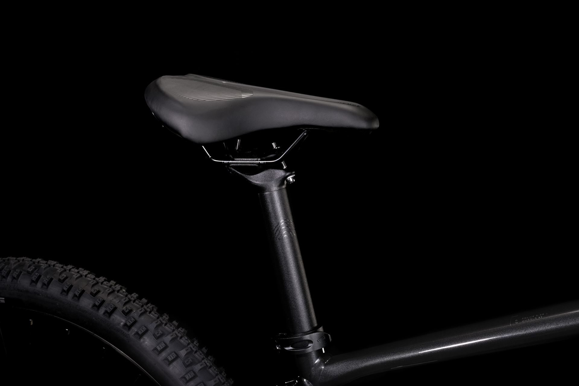 Cube Reaction Hybrid Race 625 grey´n´metal 