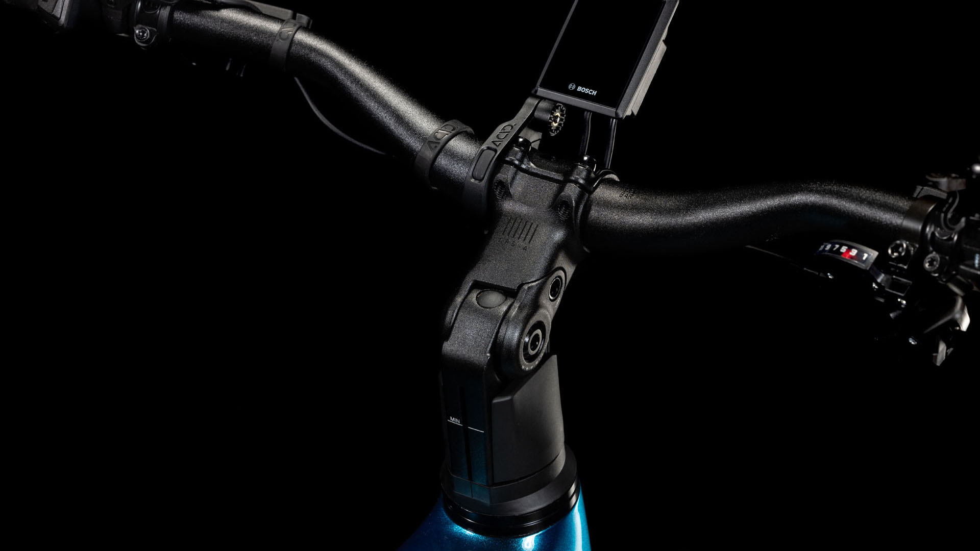 Cube Kathmandu Hybrid EX 800 electricblue´n´chrome Batteriebetriebenes Fahrzeug (UN 3171) unterliegt nicht den Vorschriften des ADR