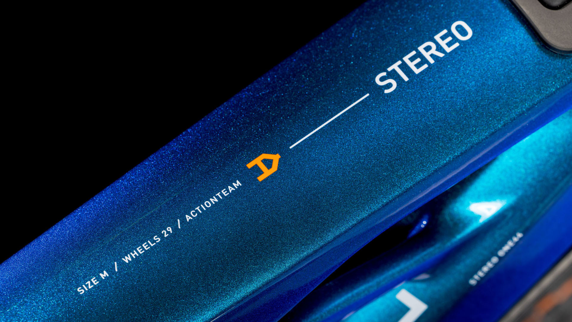 Cube Stereo Hybrid ONE44 HPC AT 800 actionteam Batteriebetriebenes Fahrzeug (UN 3171) unterliegt nicht den Vorschriften des ADR