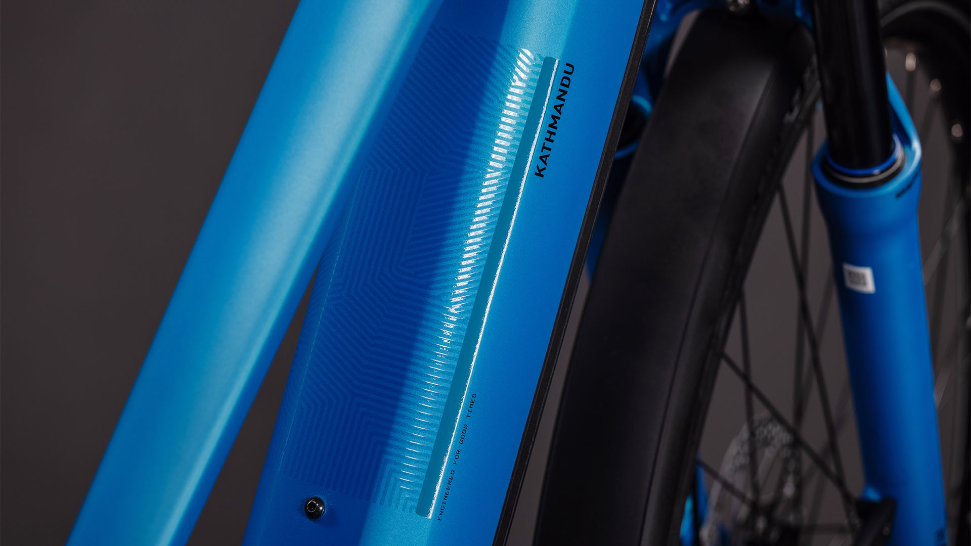 Cube Kathmandu Hybrid Comfort Pro 800 azure´n´black UN3556 Fahrzeug mit Antrieb durch Lithium-Ionen- Batterien. Transport nach SV 388 und 666 ADR.