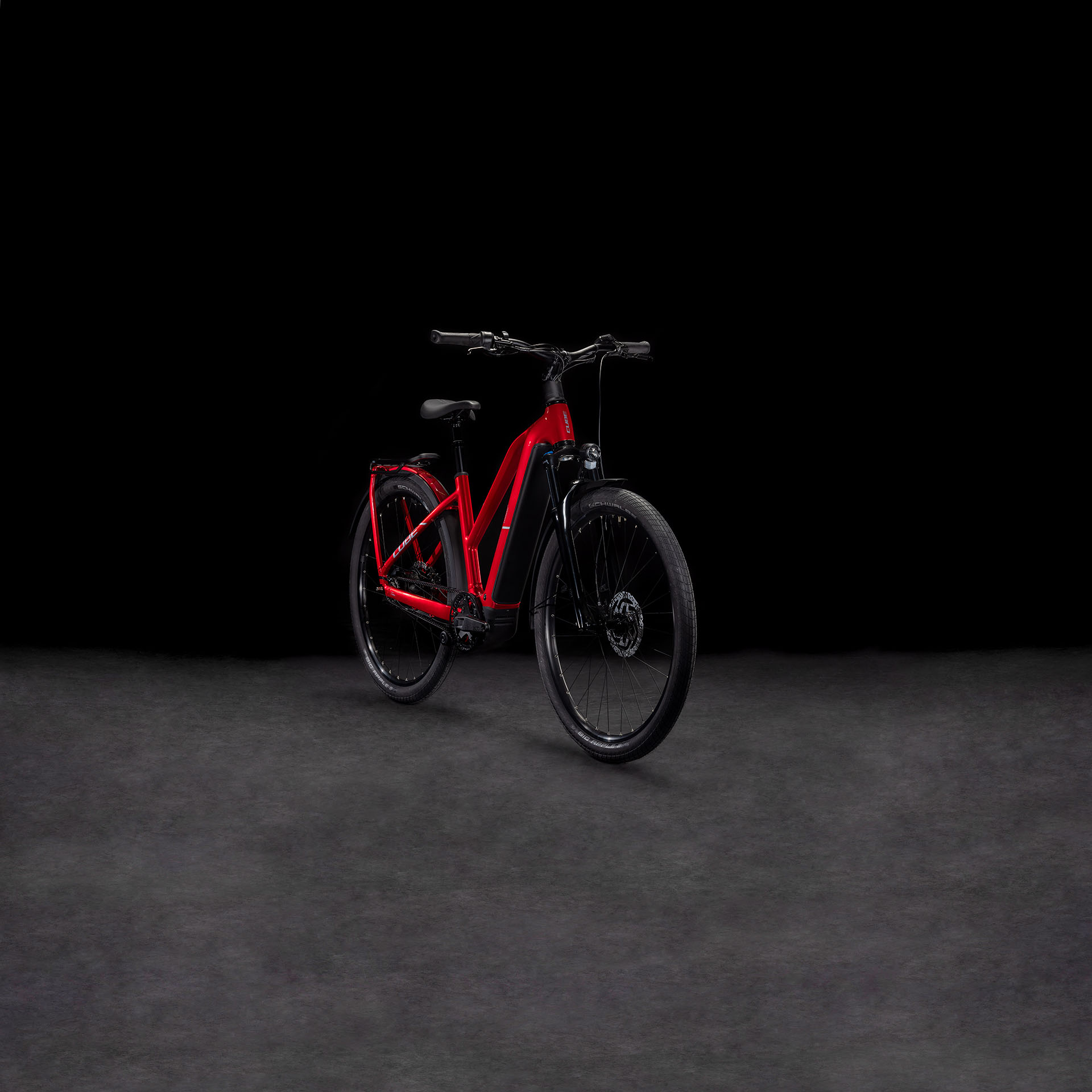 Cube Kathmandu Hybrid Comfort Pro 800 electricred´n´red Batteriebetriebenes Fahrzeug (UN 3171) unterliegt nicht den Vorschriften des ADR