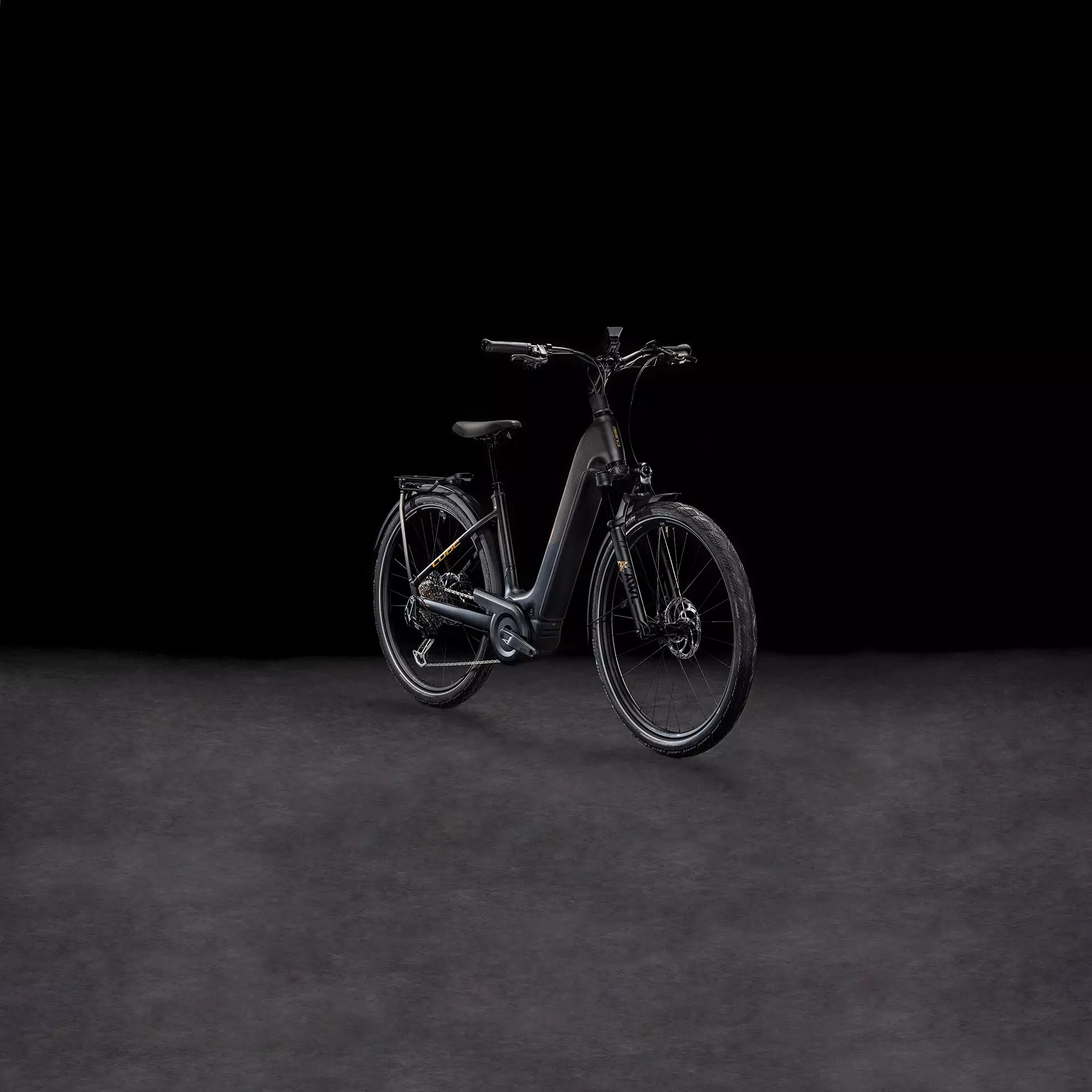 Cube Kathmandu Hybrid SLT 800 golddust´n´black 