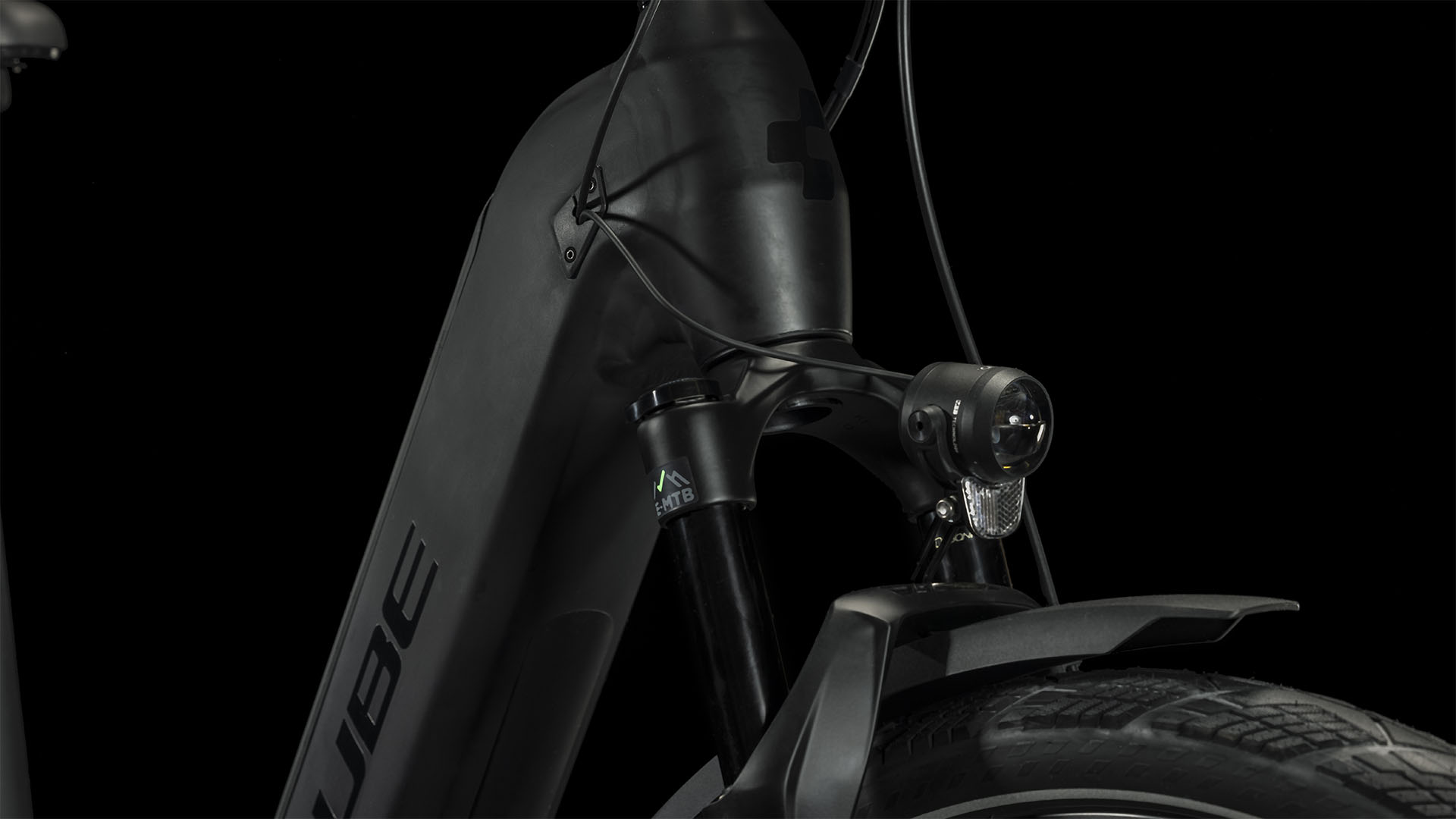 Cube Kathmandu Hybrid SLT 750 black´n´metal 