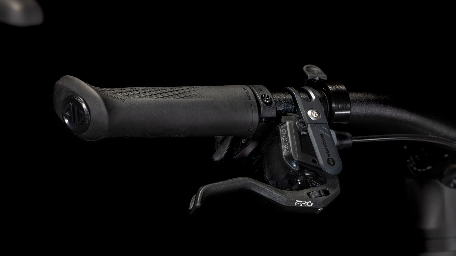 Cube Kathmandu Hybrid SLT 800 golddust´n´black Batteriebetriebenes Fahrzeug (UN 3171) unterliegt nicht den Vorschriften des ADR