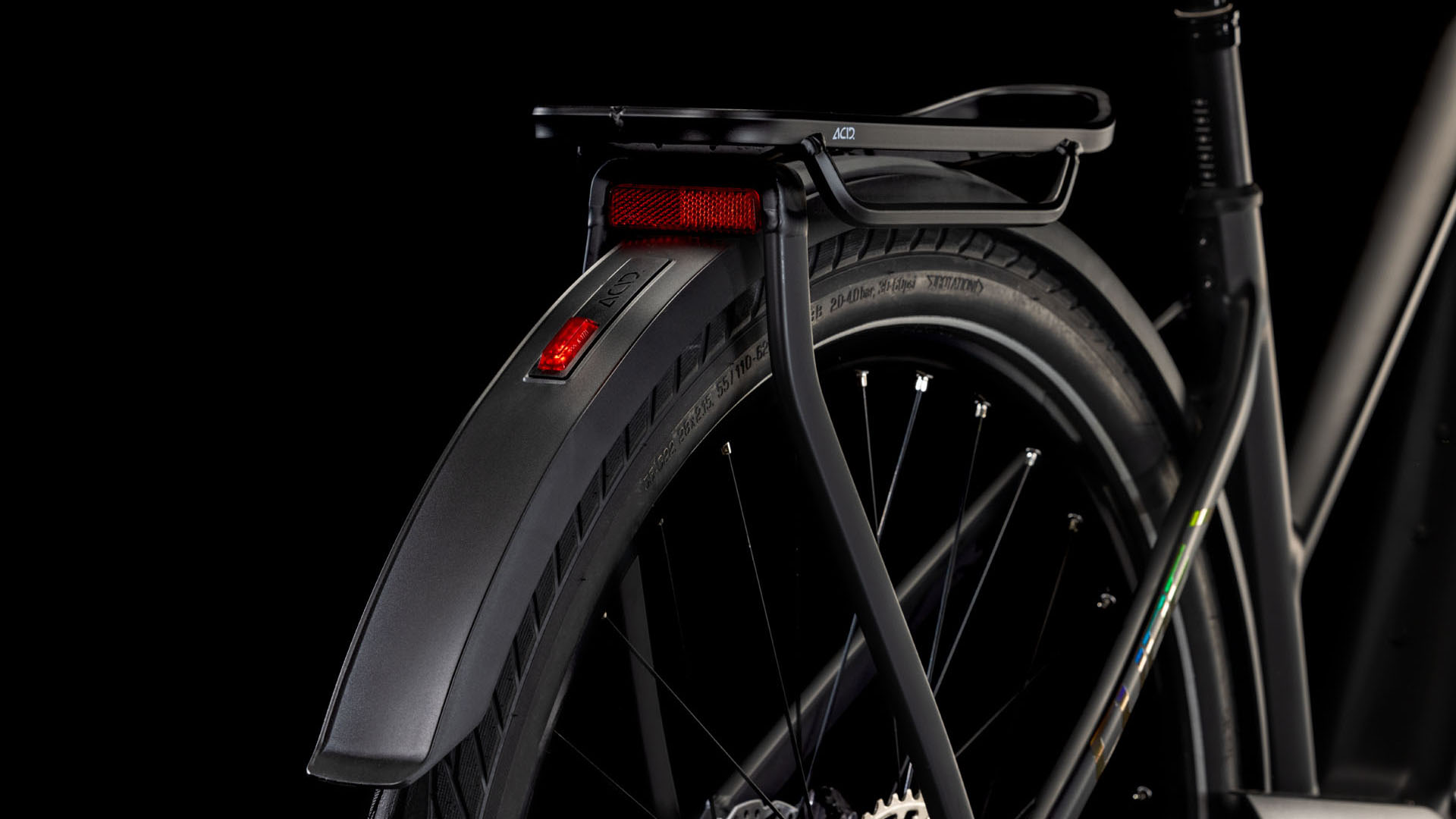 Cube Kathmandu Hybrid EXC 800 black´n´prism 