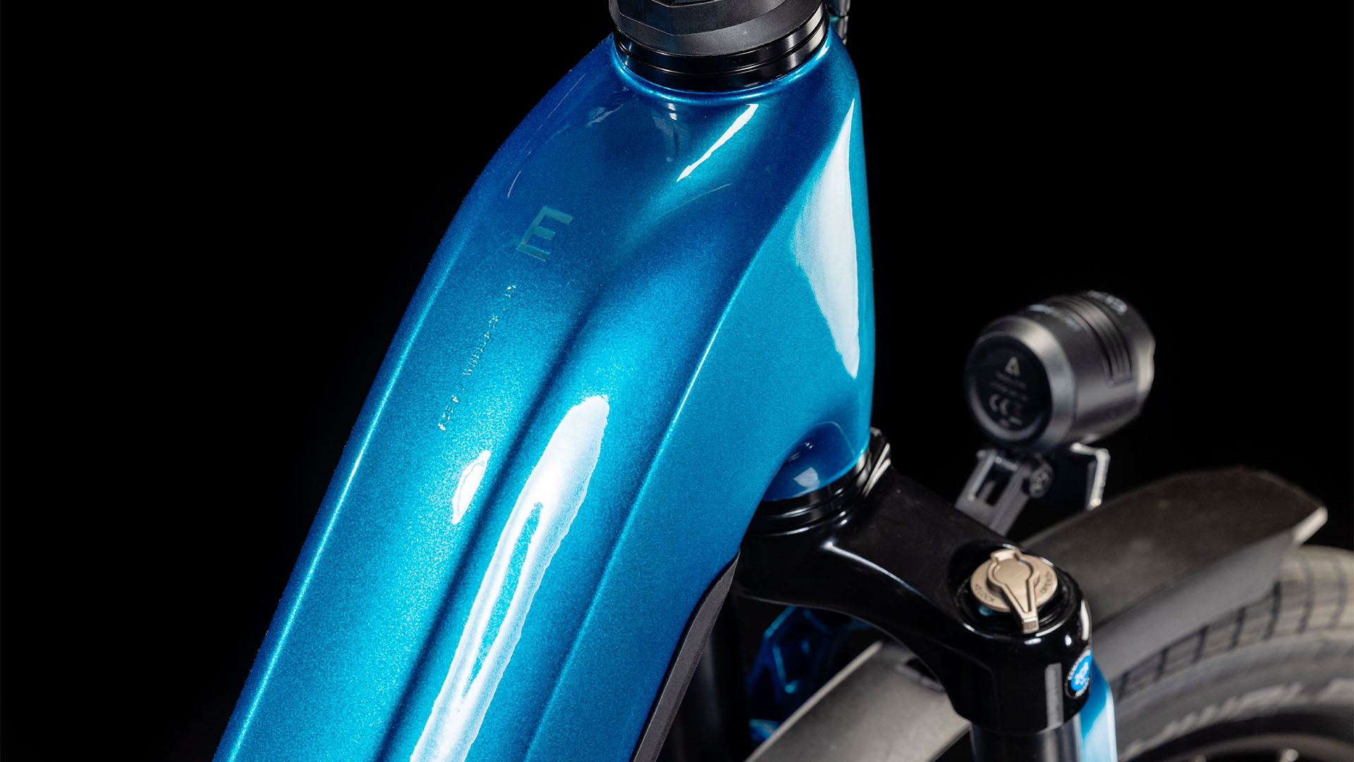 Cube Kathmandu Hybrid EX 800 electricblue´n´chrome 