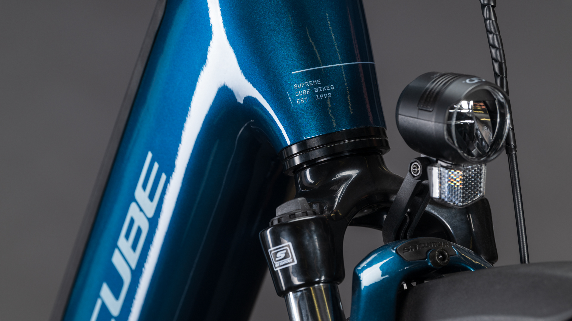 Cube Supreme RT Hybrid Comfort EX 600 nautica´n´prism UN3556 Fahrzeug mit Antrieb durch Lithium-Ionen- Batterien. Transport nach SV 388 und 666 ADR.