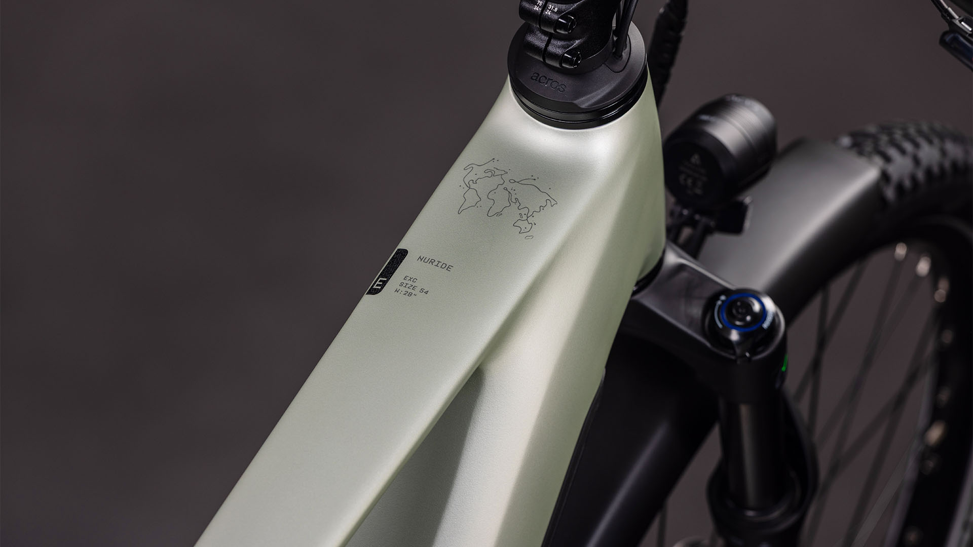 Cube Nuride Hybrid EXC 800 lemongrass´n´reflex UN3556 Fahrzeug mit Antrieb durch Lithium-Ionen- Batterien. Transport nach SV 388 und 666 ADR.