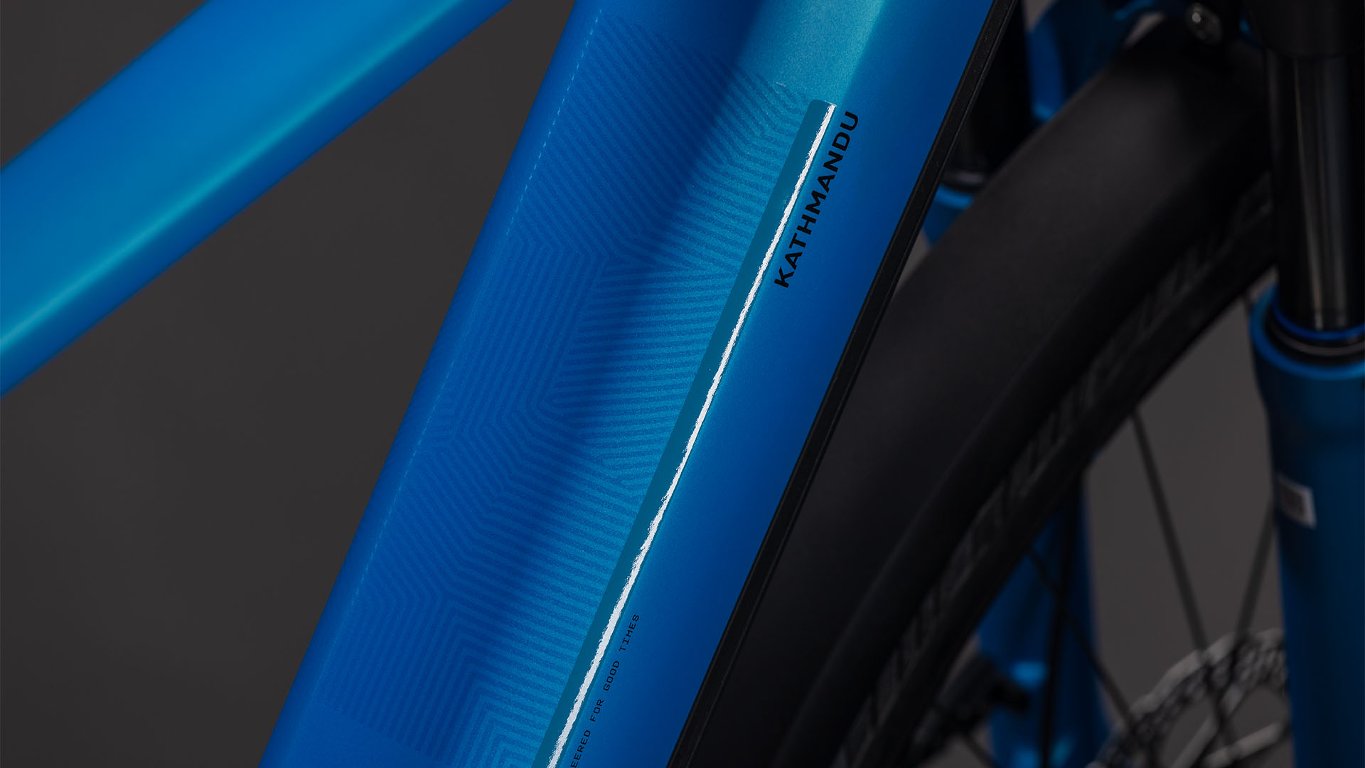 Cube Kathmandu Hybrid Comfort Pro 800 azure´n´black UN3556 Fahrzeug mit Antrieb durch Lithium-Ionen- Batterien. Transport nach SV 388 und 666 ADR.