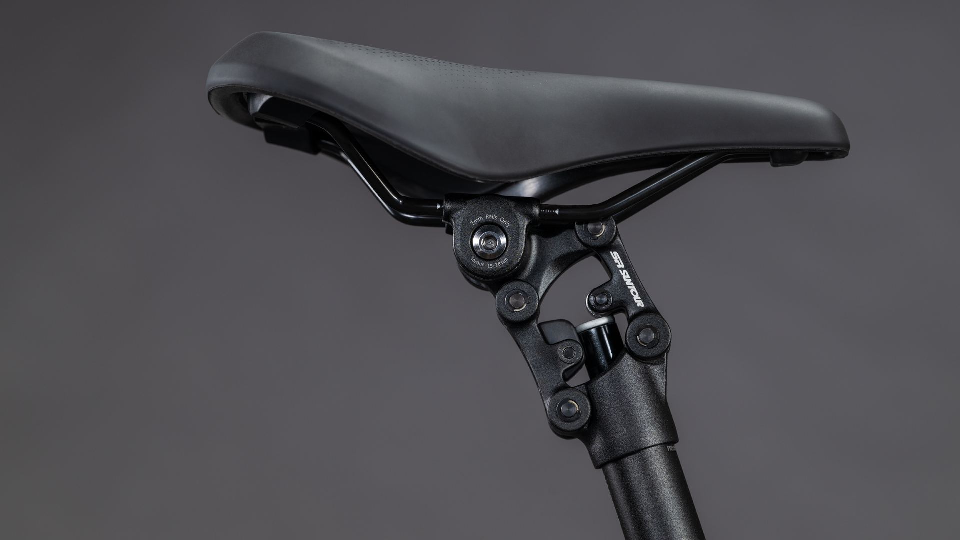 Cube Kathmandu Hybrid Comfort Pro 800 slabgrey´n´black UN3556 Fahrzeug mit Antrieb durch Lithium-Ionen- Batterien. Transport nach SV 388 und 666 ADR.