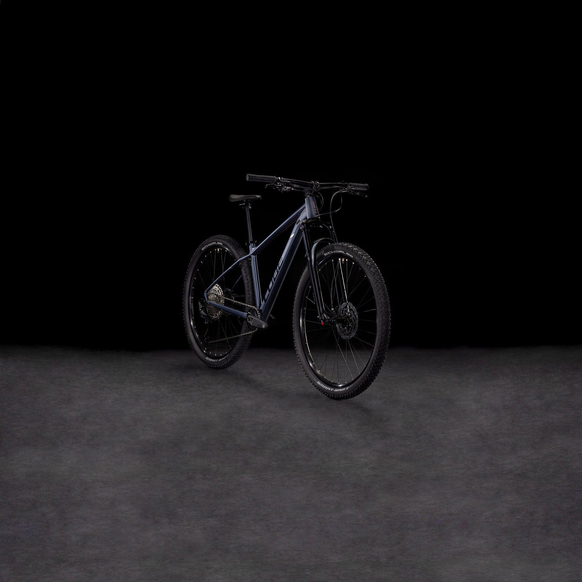 Cube Attention Pro metallicgrey´n´black  