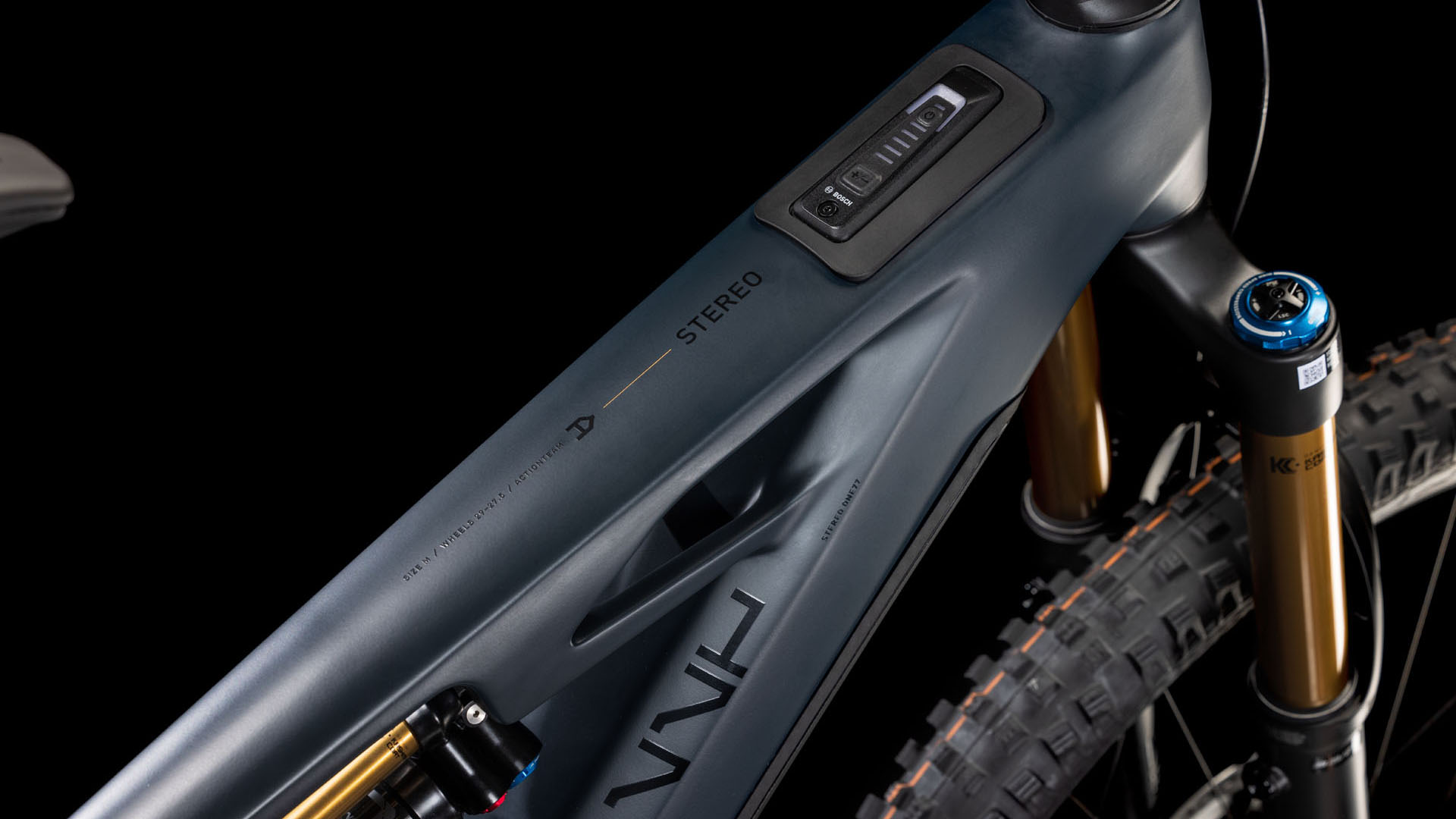 Cube Stereo Hybrid ONE77 HPC AT 800 carbon´n´gold 