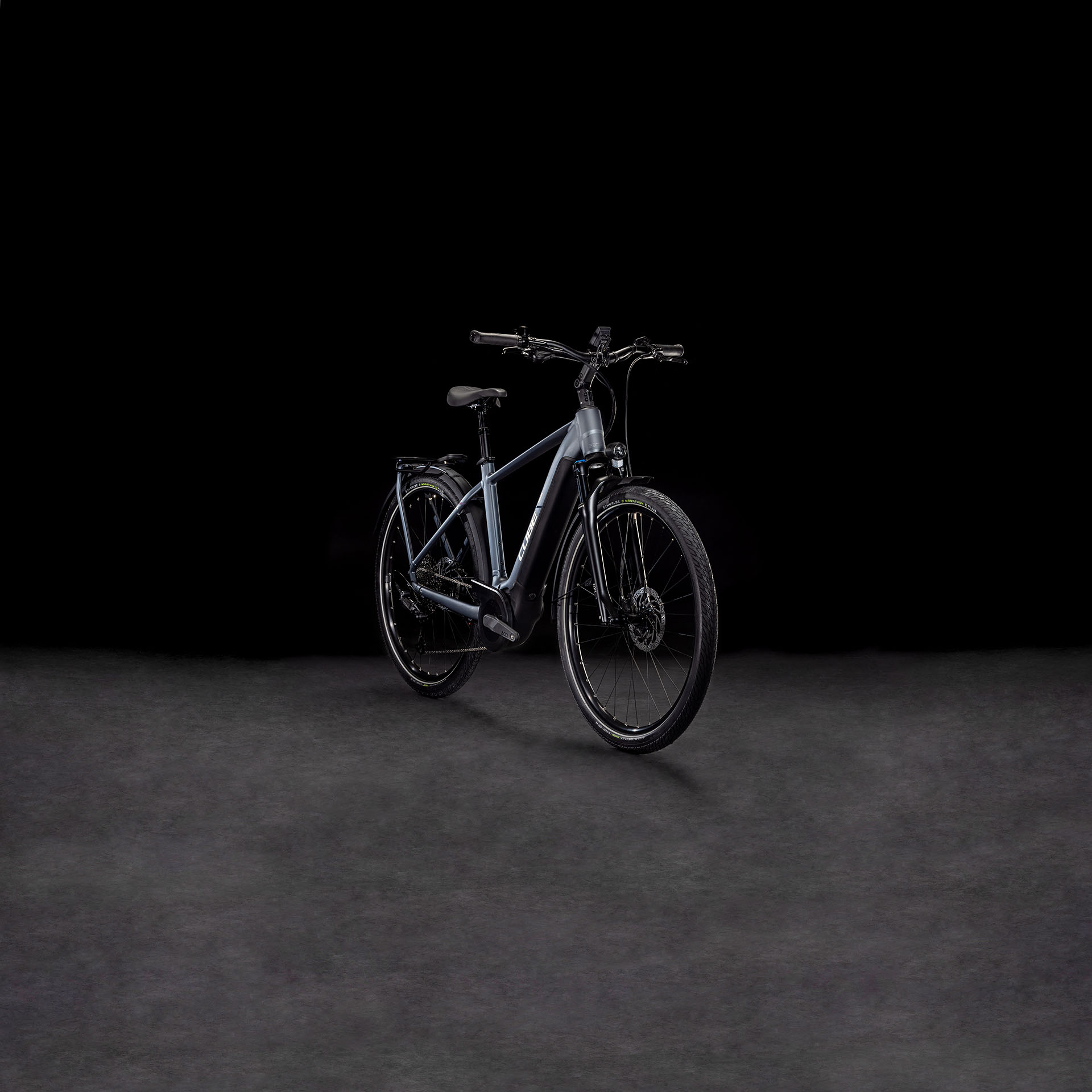 Cube Touring Hybrid Pro 625 metallicgrey´n´chrome Batteriebetriebenes Fahrzeug (UN 3171) unterliegt nicht den Vorschriften des ADR