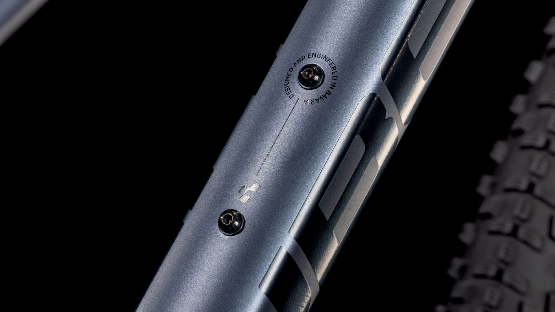 Cube Attention Pro metallicgrey´n´black  