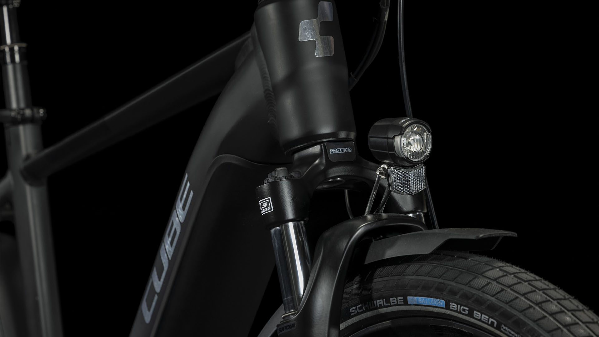 Cube Touring Hybrid Pro 625 black´n´metal 