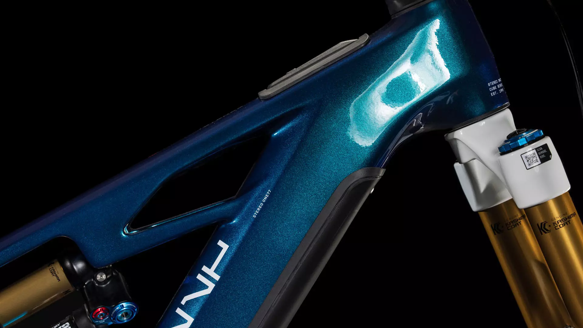 Cube Stereo Hybrid ONE77 HPC AT 800 actionteam 