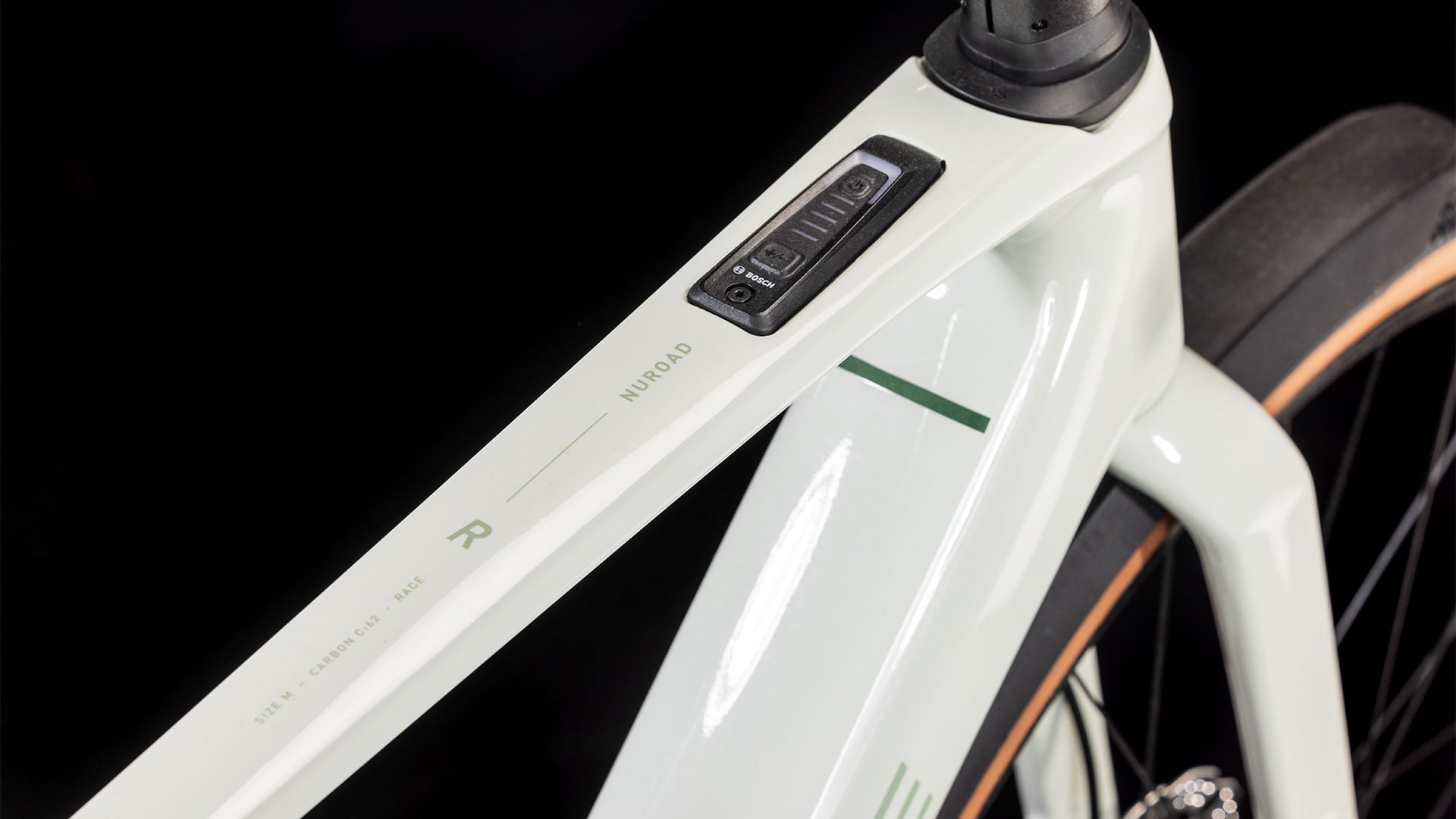 Cube Nuroad Hybrid C:62 Race FE 400X desertstone´n´green Batteriebetriebenes Fahrzeug (UN 3171) unterliegt nicht den Vorschriften des ADR