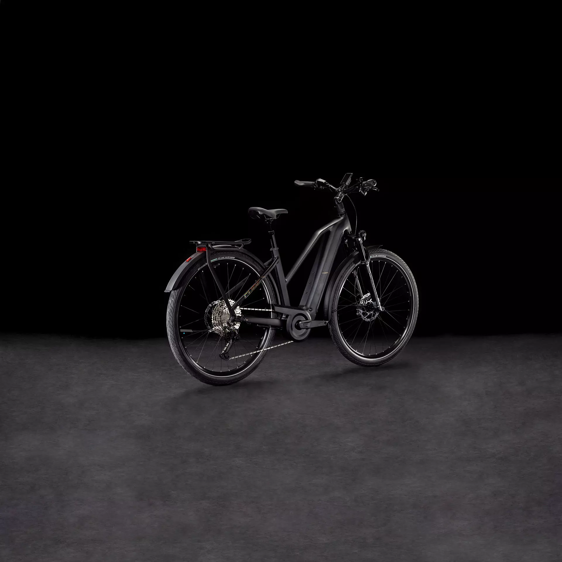 Cube Kathmandu Hybrid EXC 800 black´n´prism 