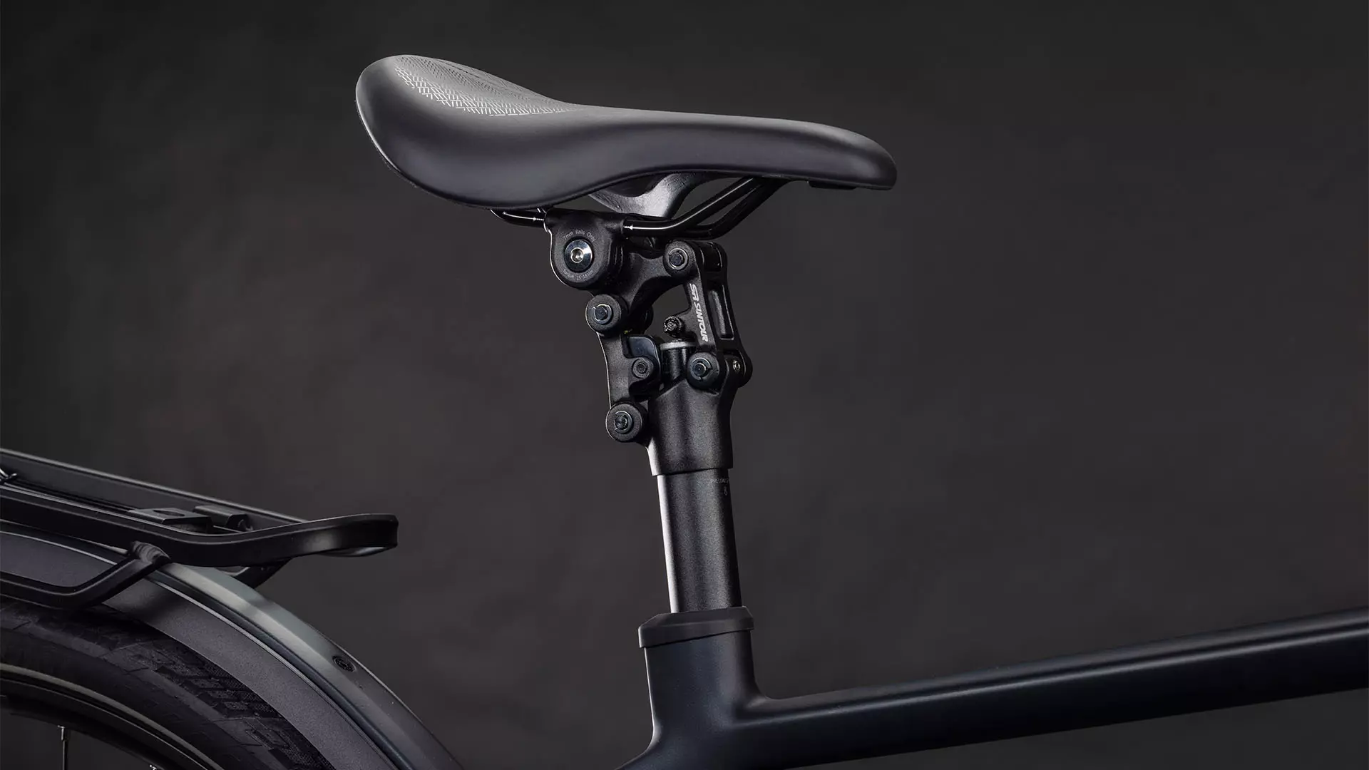 Cube Kathmandu Hybrid Pro 800 coal´n´black UN3556 Fahrzeug mit Antrieb durch Lithium-Ionen- Batterien. Transport nach SV 388 und 666 ADR.