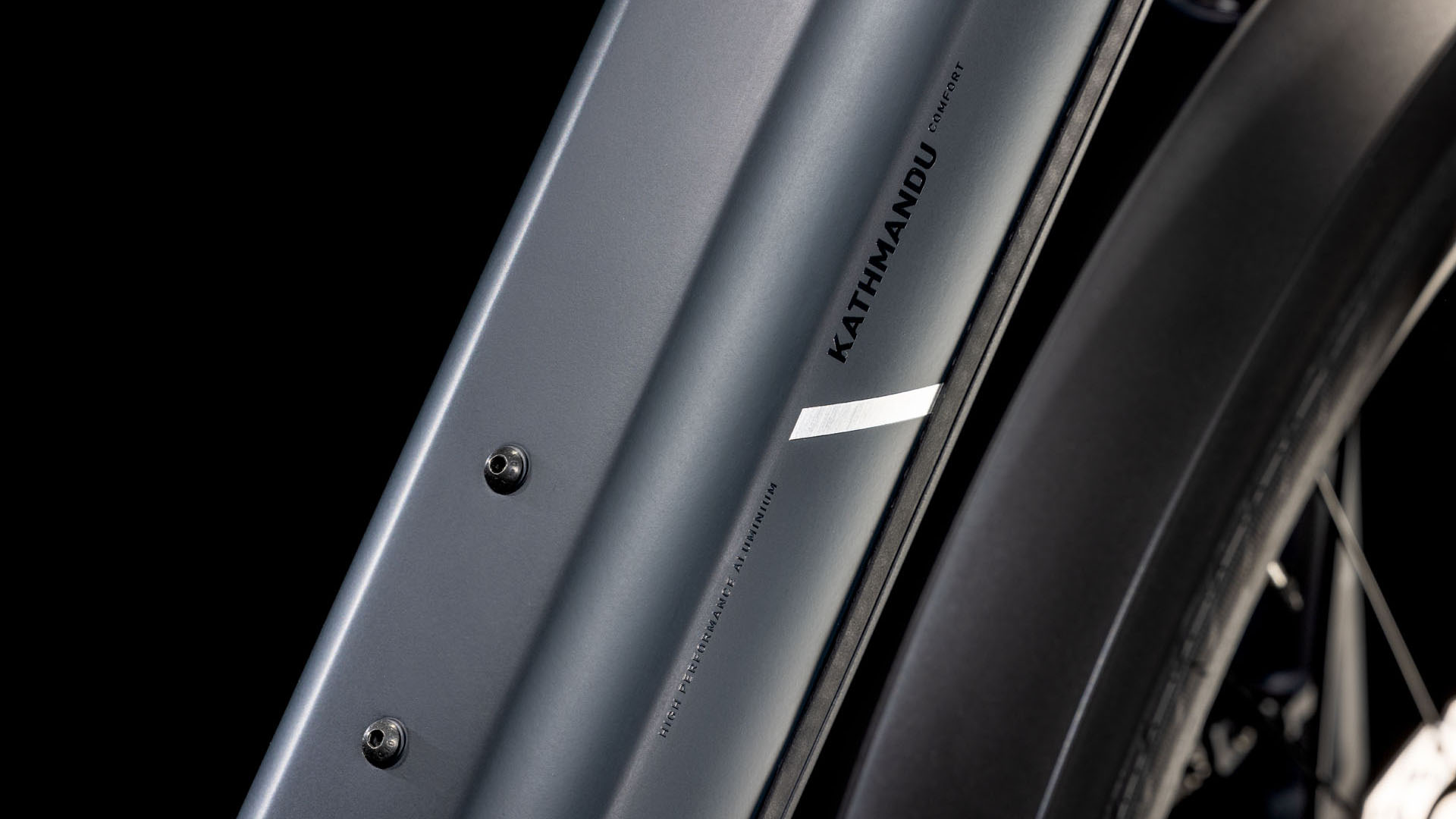 Cube Kathmandu Hybrid Comfort Pro 800 night´n´chrome Batteriebetriebenes Fahrzeug (UN 3171) unterliegt nicht den Vorschriften des ADR