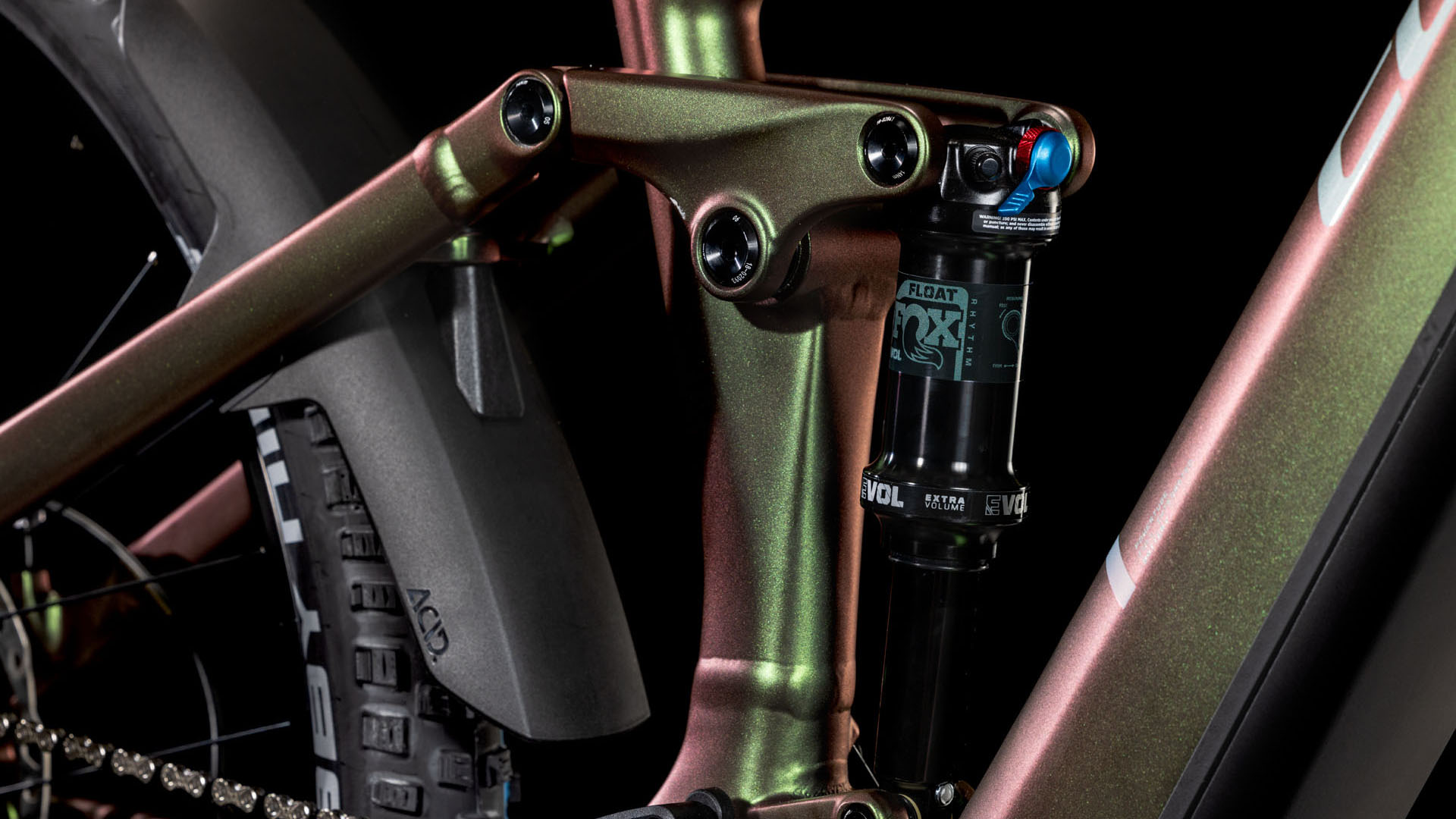 Cube Stereo Hybrid ONE44 EXC 800 stellar´n´shiftiris Batteriebetriebenes Fahrzeug (UN 3171) unterliegt nicht den Vorschriften des ADR