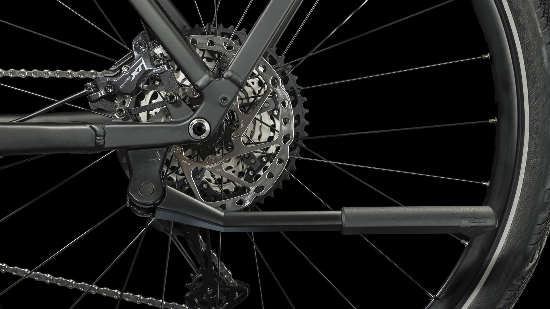 Cube Kathmandu Hybrid SLT 750 black´n´metal 