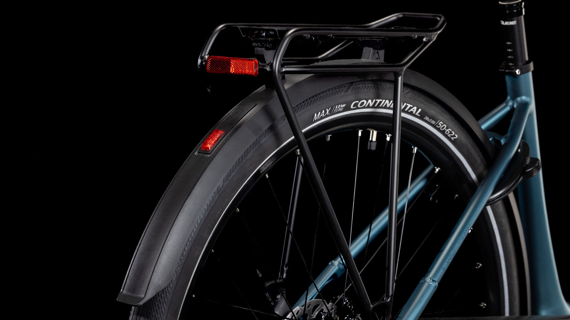 Cube Supreme RT Hybrid Comfort EXC 625 blue´n´black Batteriebetriebenes Fahrzeug (UN 3171) unterliegt nicht den Vorschriften des ADR