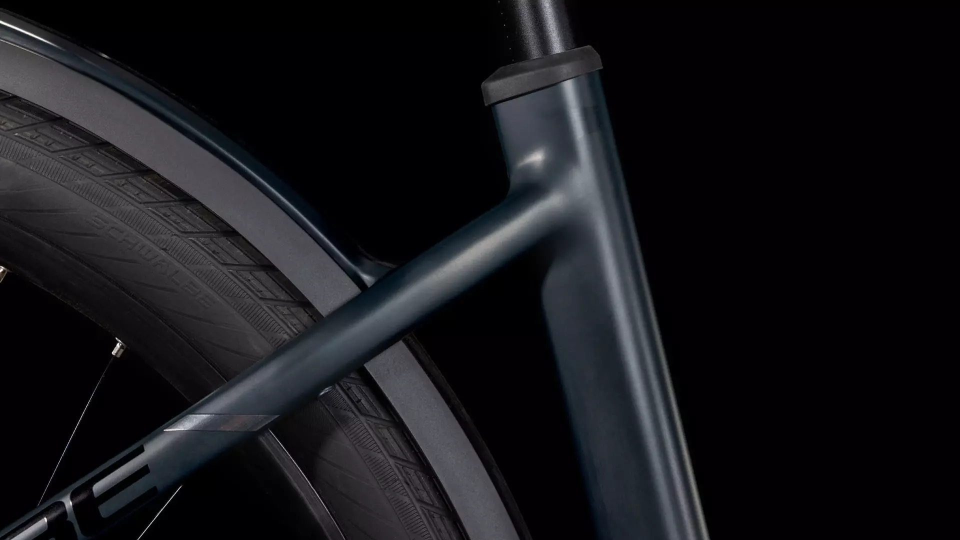 Cube Kathmandu Hybrid Comfort Pro 800 night´n´chrome 