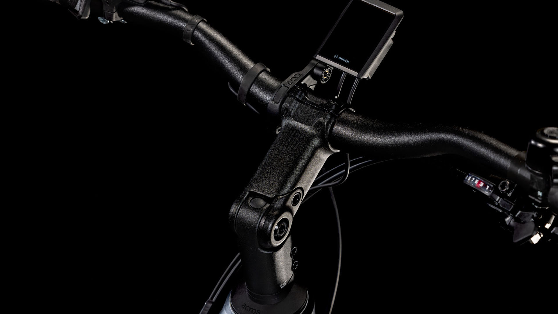 Cube Touring Hybrid Pro 625 metallicgrey´n´chrome 