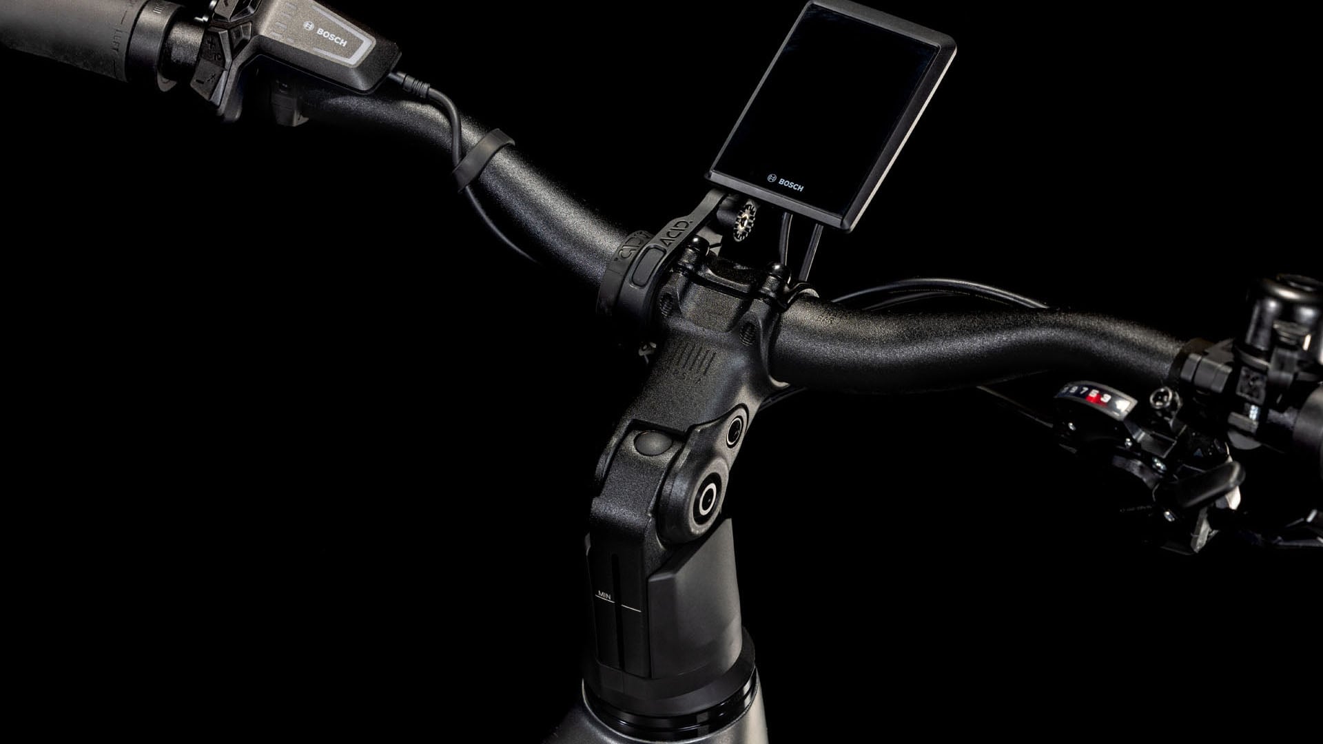 Cube Kathmandu Hybrid Pro 800 slabgrey´n´chrome Batteriebetriebenes Fahrzeug (UN 3171) unterliegt nicht den Vorschriften des ADR