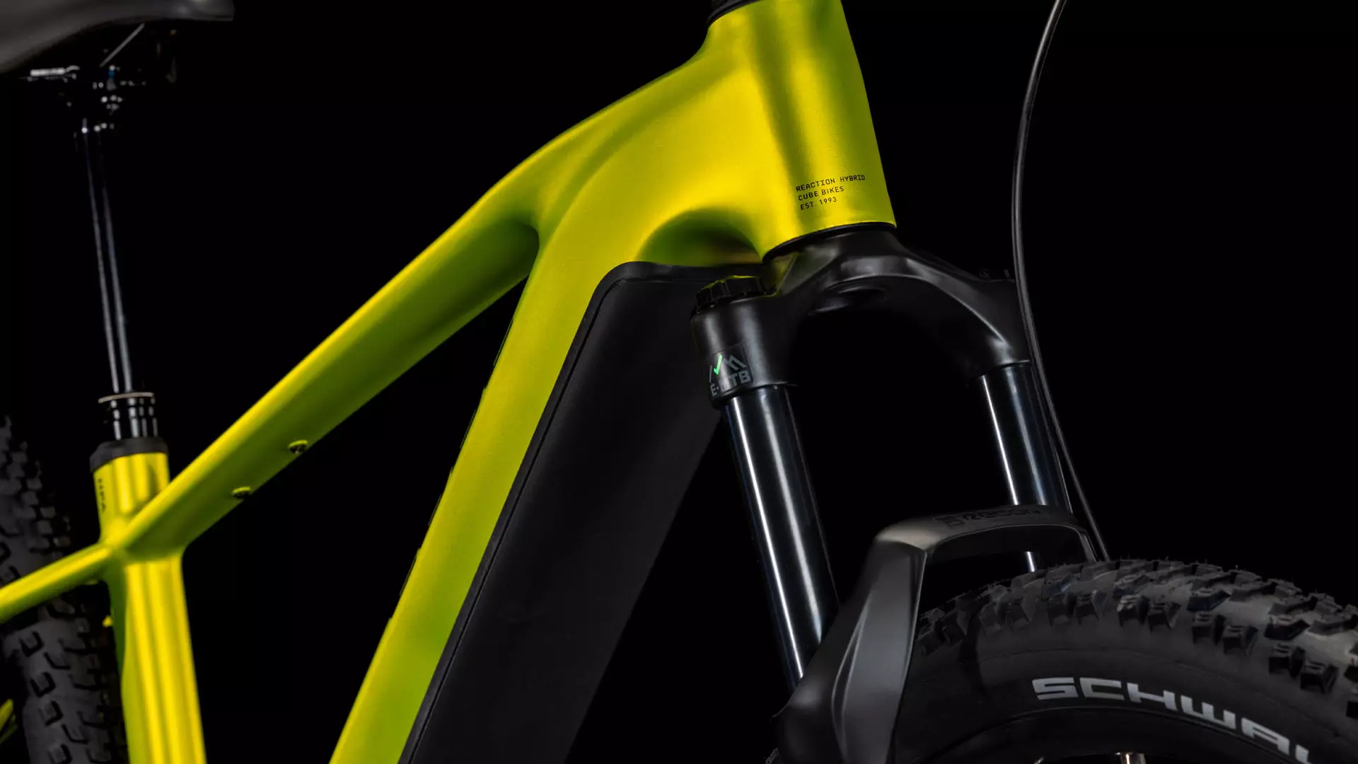 Cube Reaction Hybrid Race 800 lizard´n´black 