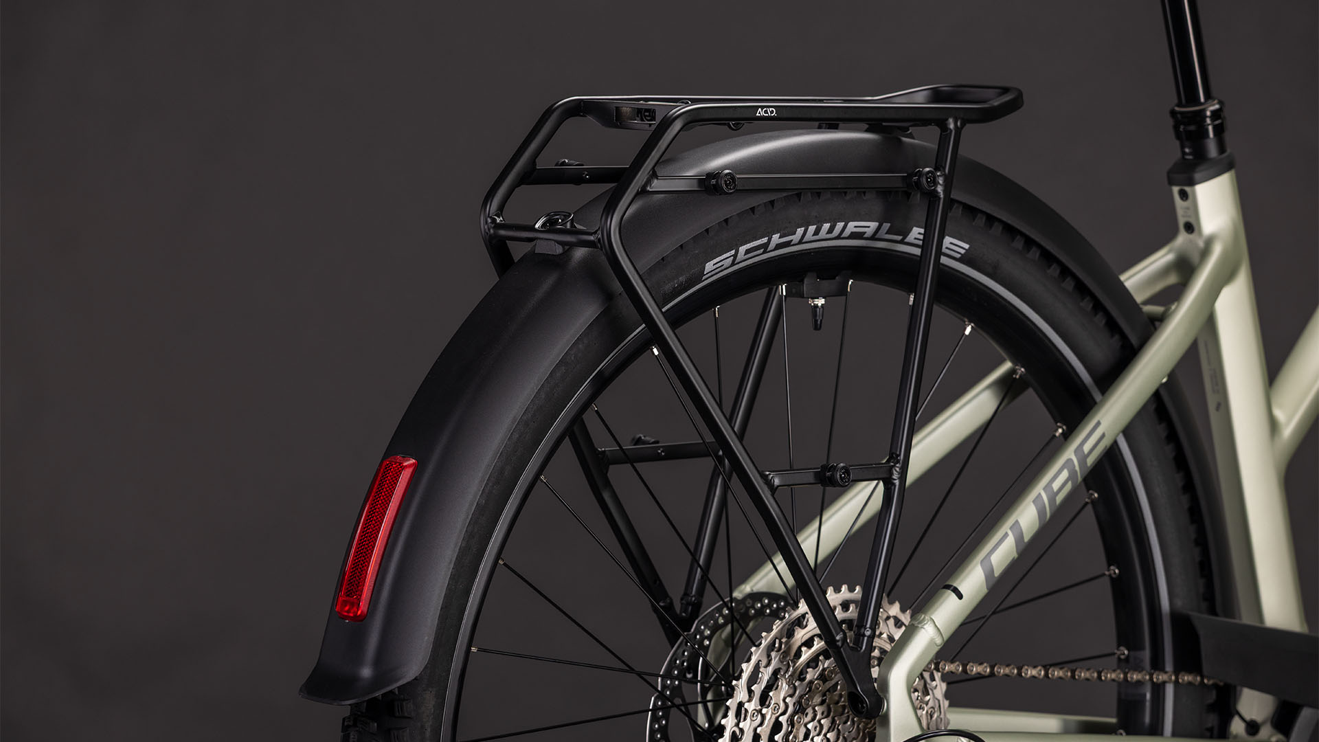 Cube Nuride Hybrid EXC 800 lemongrass´n´reflex UN3556 Fahrzeug mit Antrieb durch Lithium-Ionen- Batterien. Transport nach SV 388 und 666 ADR.