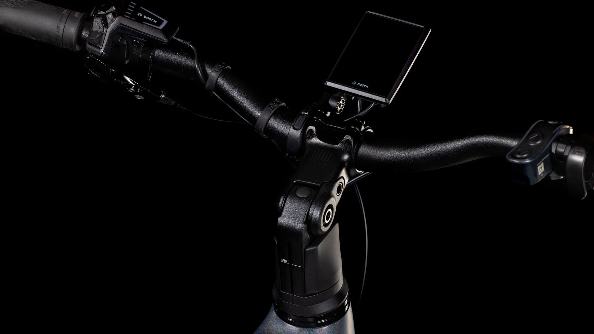 Cube Kathmandu Hybrid Comfort SLX 800 nightsky´n´ink Batteriebetriebenes Fahrzeug (UN 3171) unterliegt nicht den Vorschriften des ADR