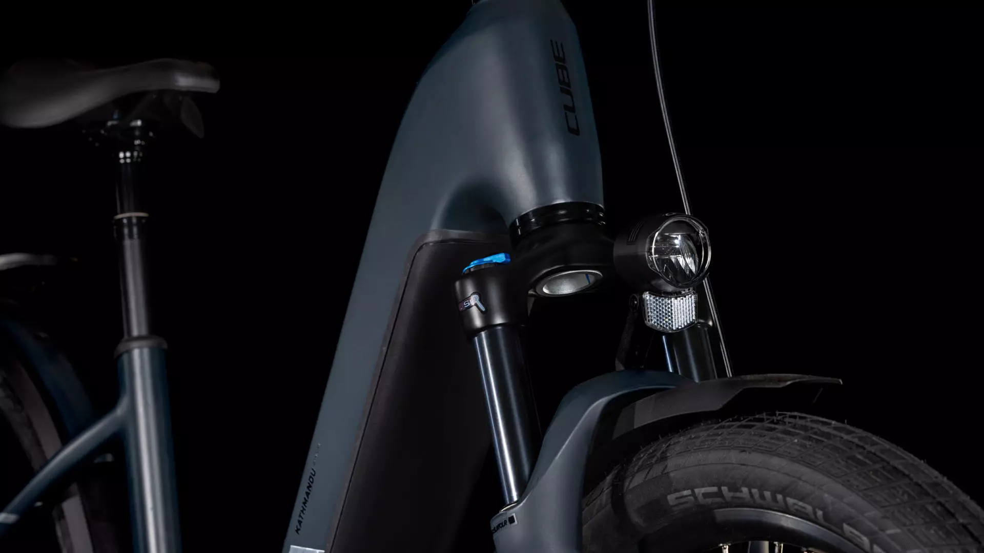 Cube Kathmandu Hybrid Comfort Pro 800 night´n´chrome 