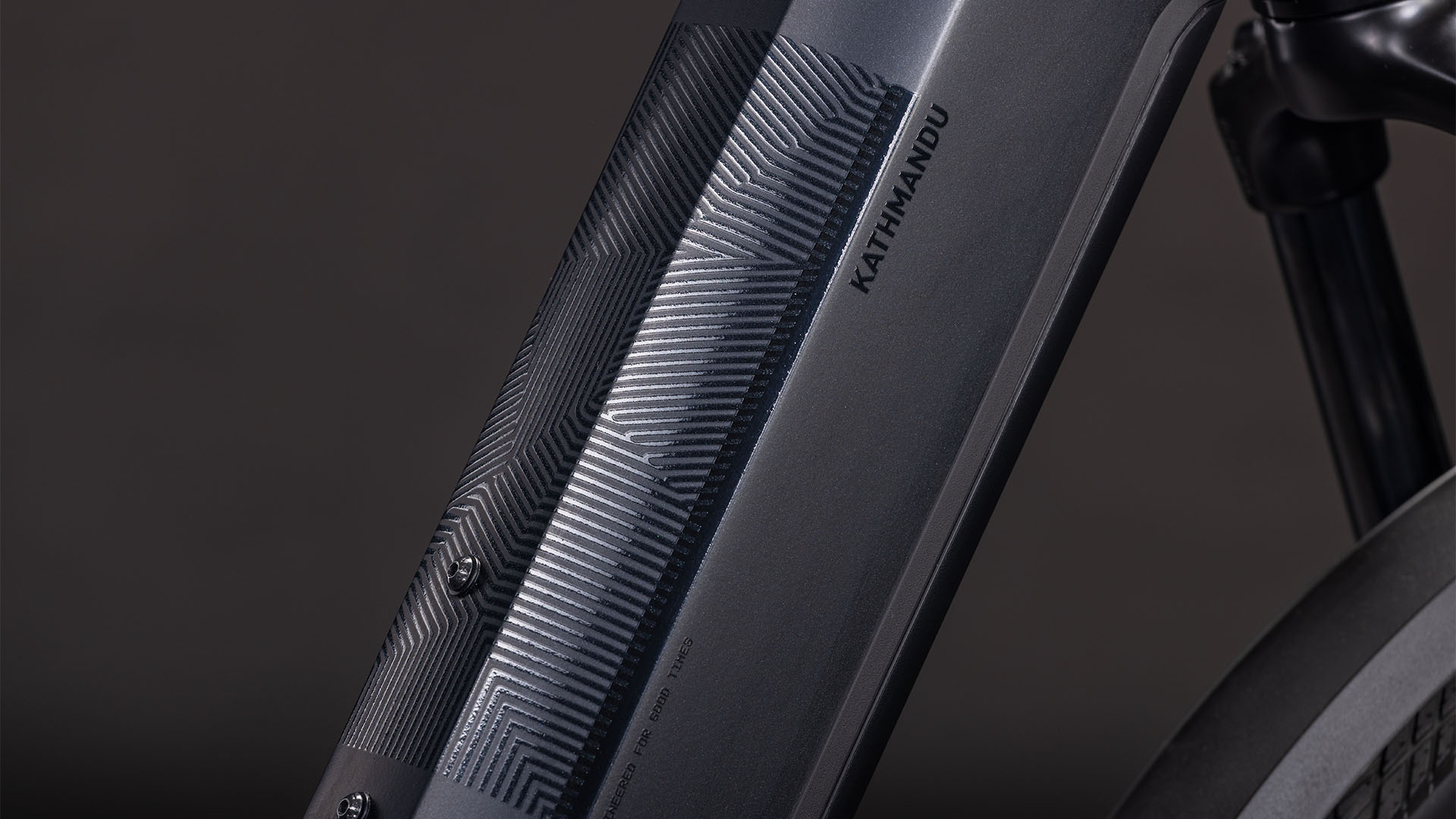 Cube Kathmandu Hybrid Pro 800 coal´n´black UN3556 Fahrzeug mit Antrieb durch Lithium-Ionen- Batterien. Transport nach SV 388 und 666 ADR.