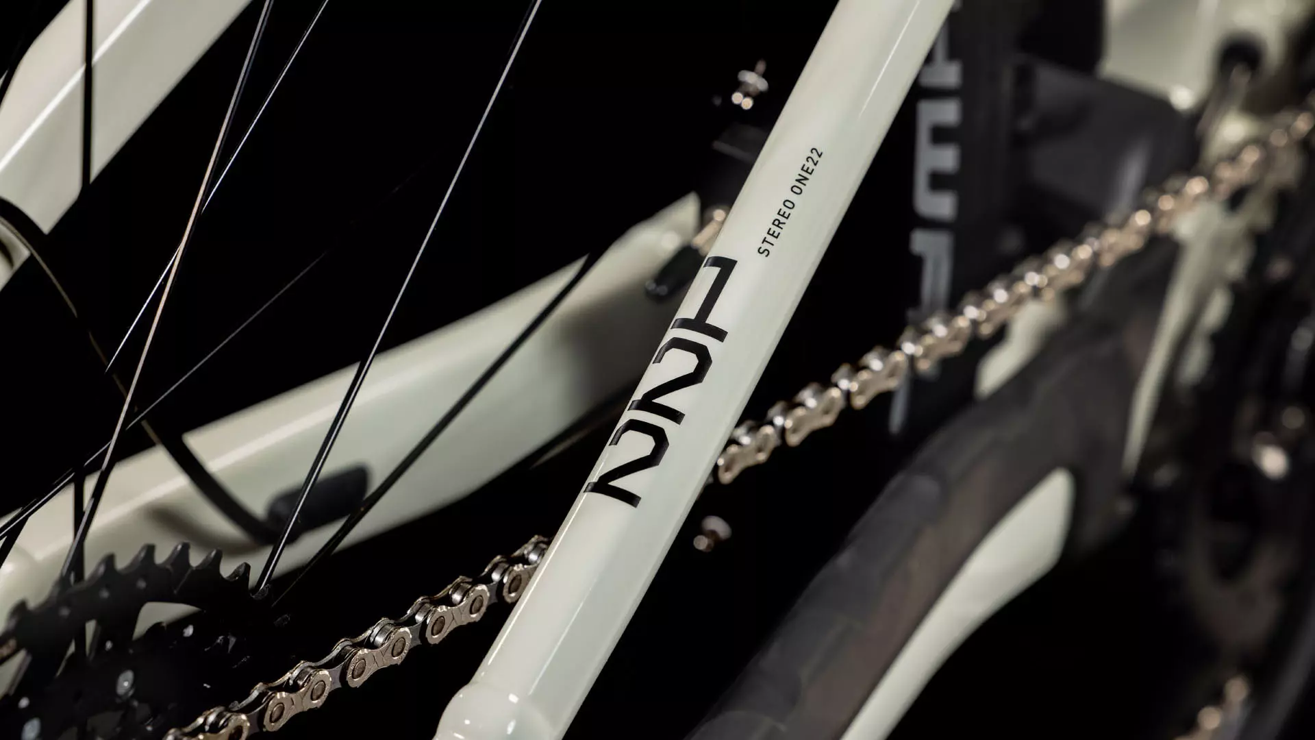 Cube Stereo Hybrid ONE22 Pro 800 desertstone´n´black 