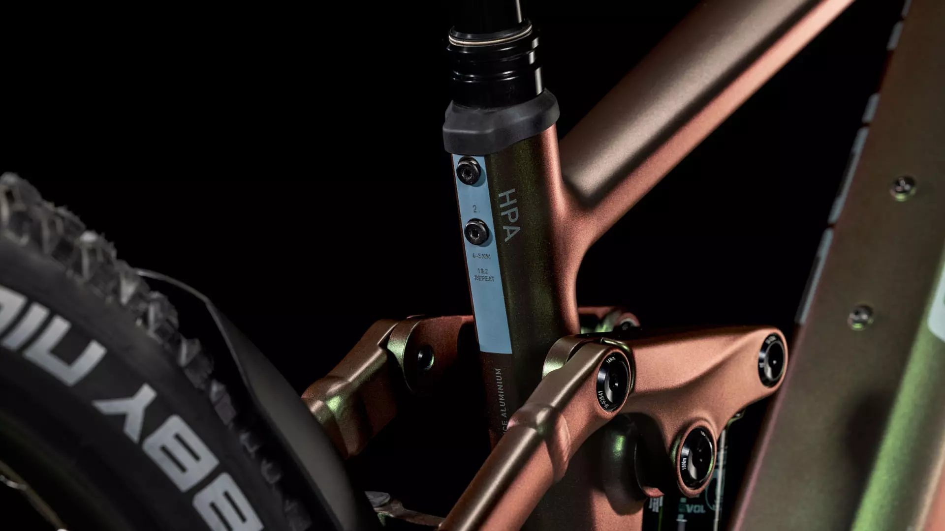 Cube Stereo Hybrid ONE44 EXC 800 stellar´n´shiftiris 