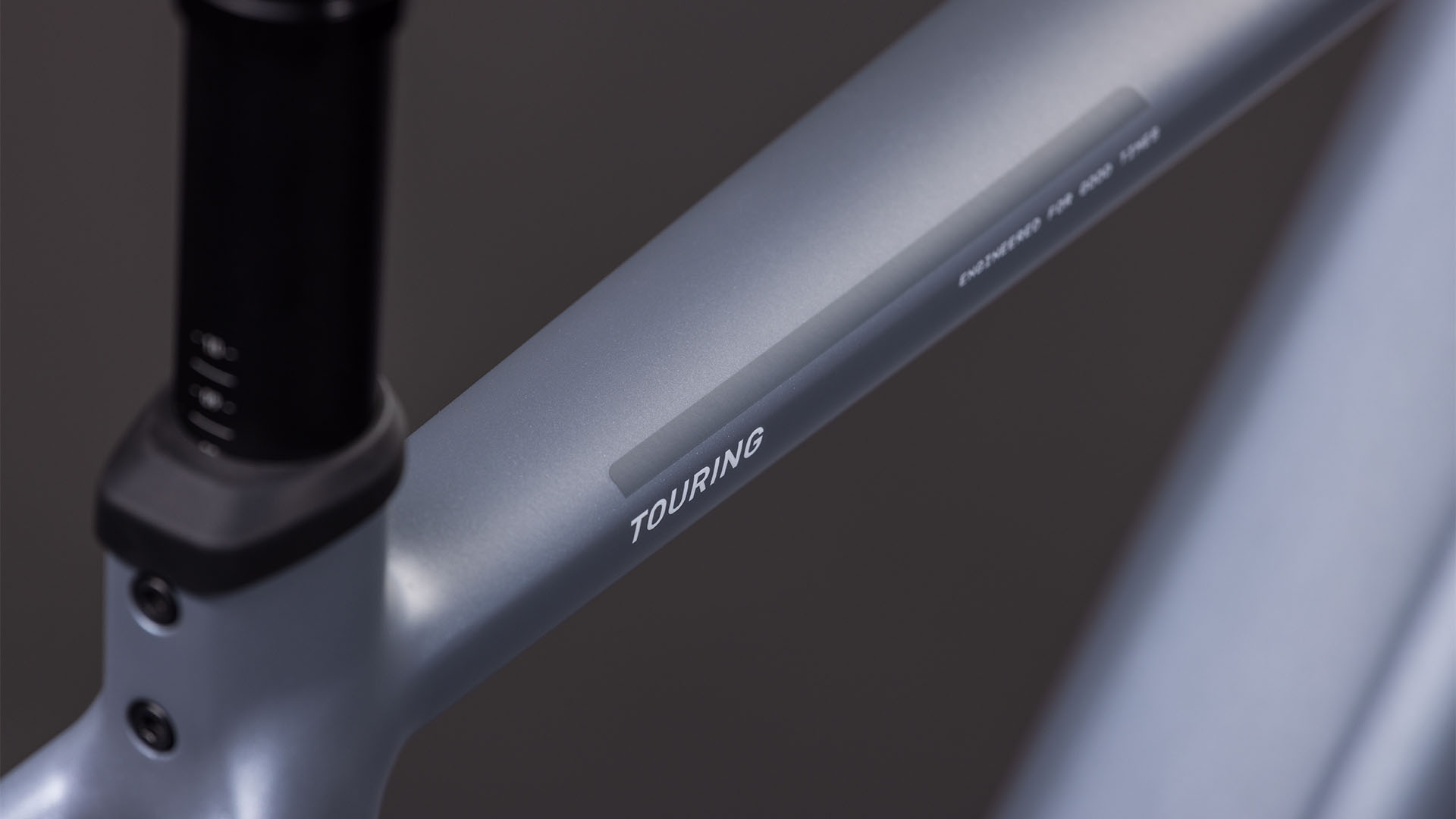 Cube Touring Hybrid Pro 800 pearlgrey´n´grey UN3556 Fahrzeug mit Antrieb durch Lithium-Ionen- Batterien. Transport nach SV 388 und 666 ADR.