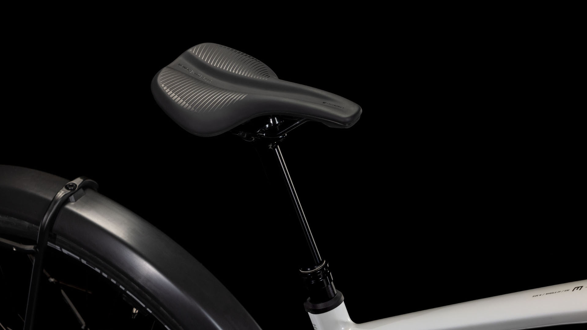 Cube Stereo Hybrid ONE44 EXC 800 Allroad metallicwhite´n´black Batteriebetriebenes Fahrzeug (UN 3171) unterliegt nicht den Vorschriften des ADR