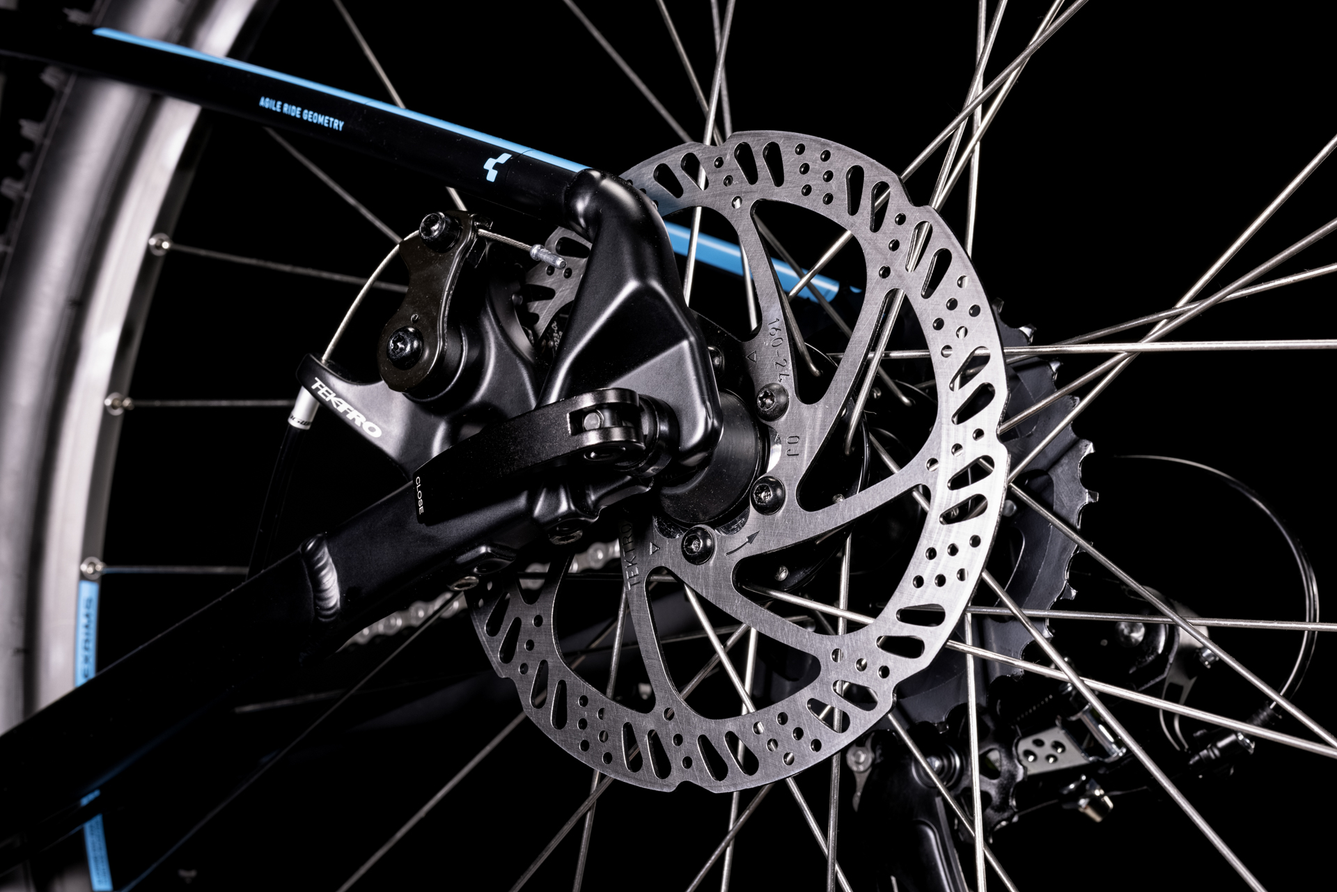 Cube Aim black´n´blue  