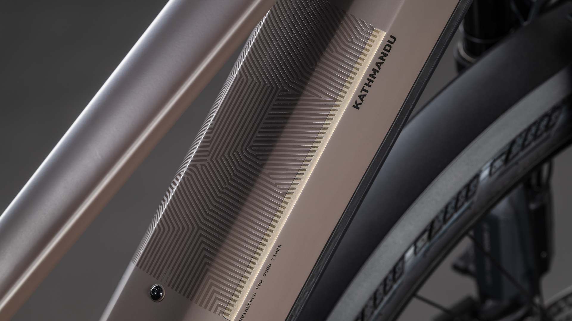 Cube Kathmandu Hybrid EXC 800 cedar´n´chrome UN3556 Fahrzeug mit Antrieb durch Lithium-Ionen- Batterien. Transport nach SV 388 und 666 ADR.