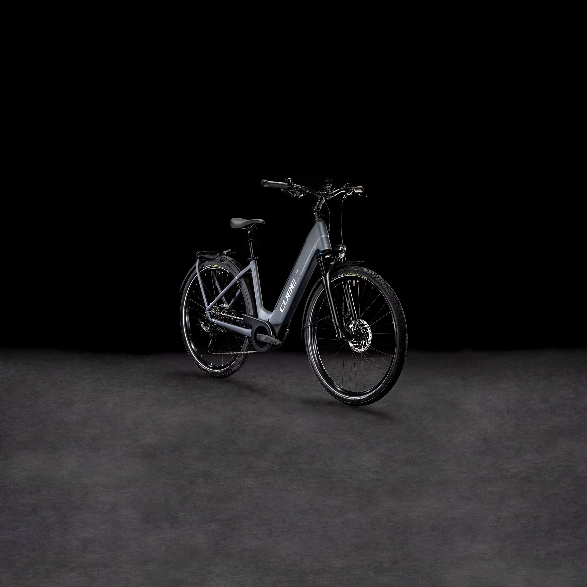 Cube Touring Hybrid Pro 625 metallicgrey´n´chrome 