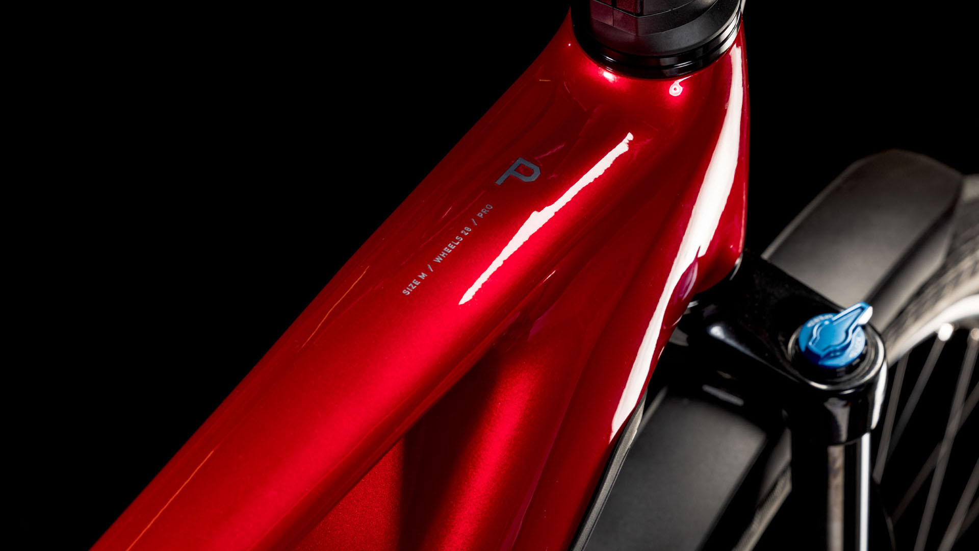 Cube Kathmandu Hybrid Comfort Pro 800 electricred´n´red Batteriebetriebenes Fahrzeug (UN 3171) unterliegt nicht den Vorschriften des ADR