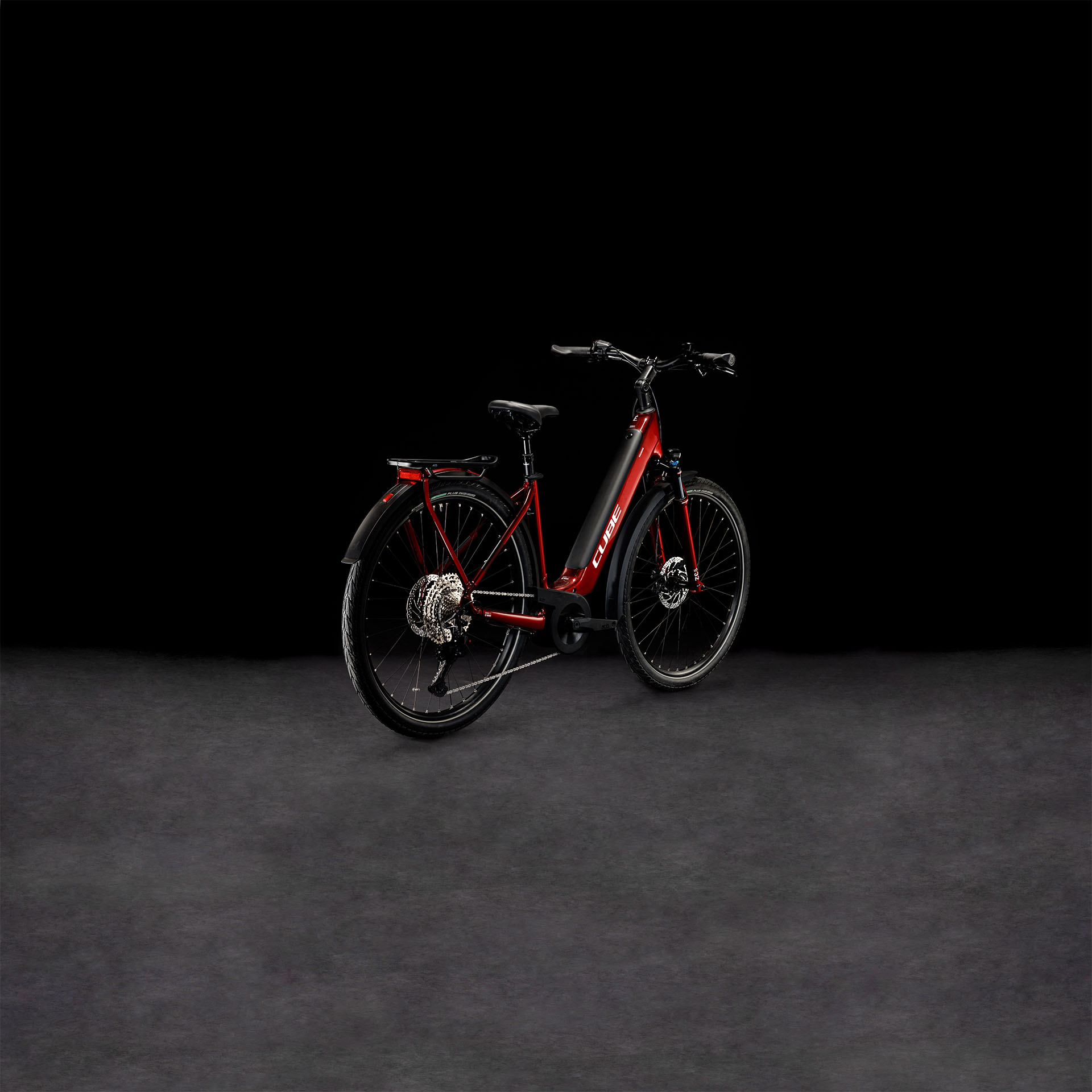 Cube Touring Hybrid EXC 625 red´n´white 