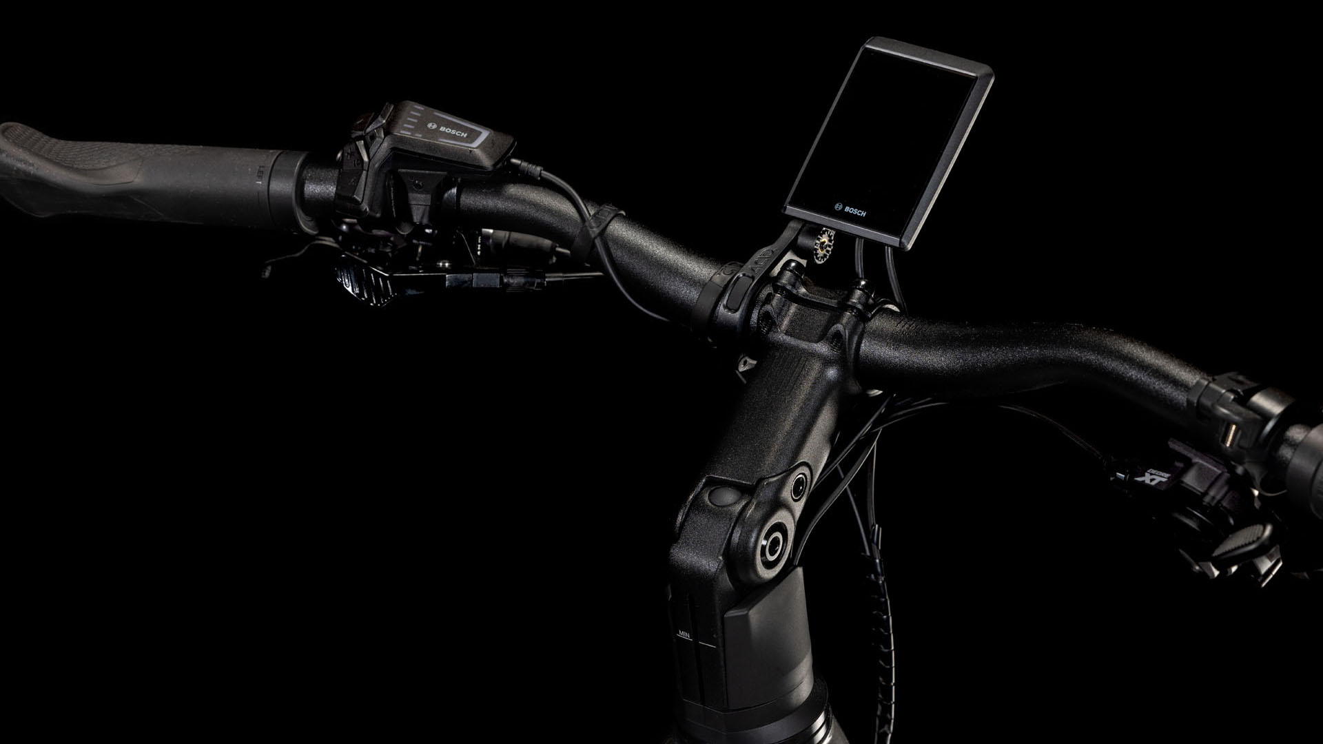 Cube Kathmandu Hybrid SLX 800 graphite´n´black Batteriebetriebenes Fahrzeug (UN 3171) unterliegt nicht den Vorschriften des ADR