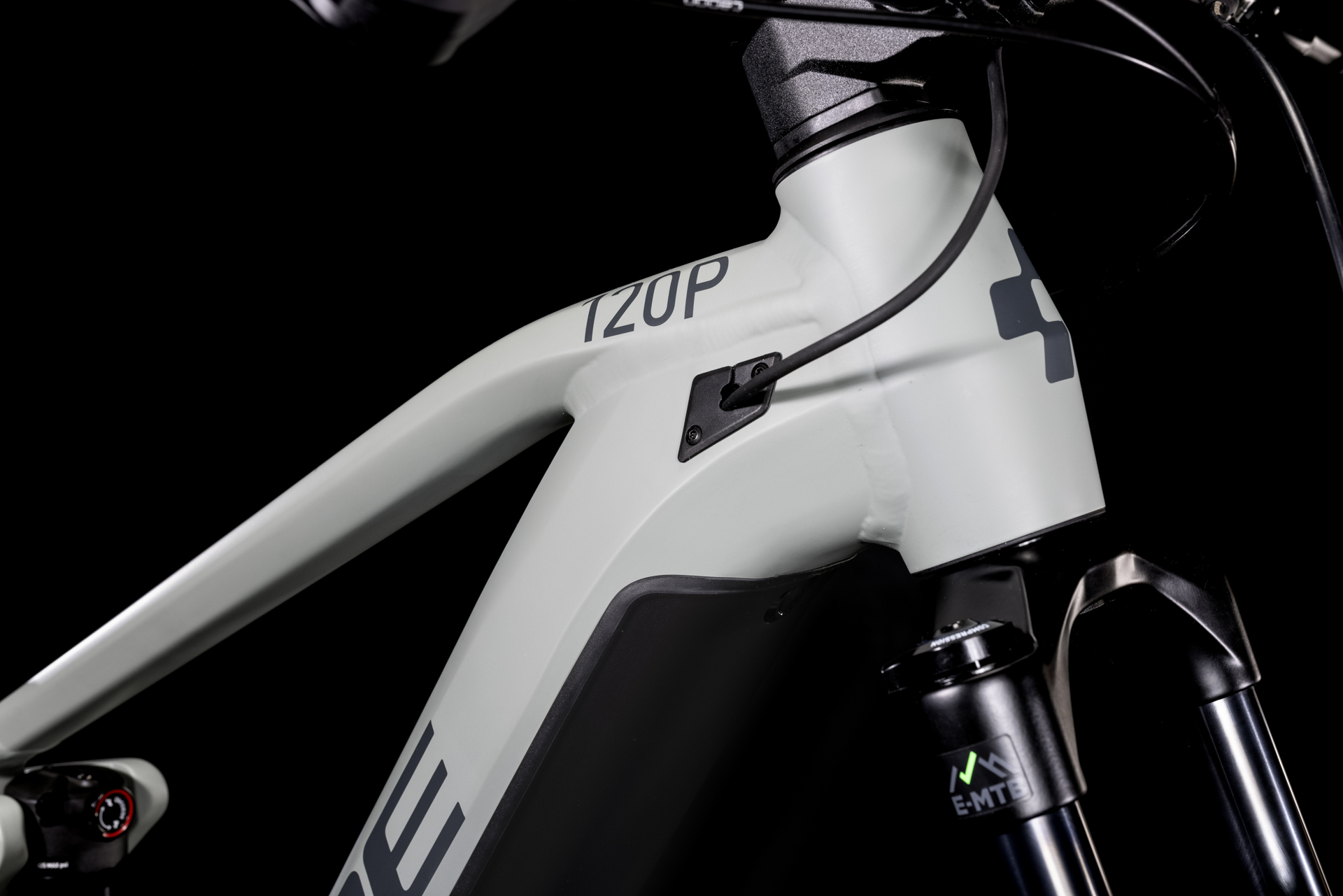 Cube Stereo Hybrid 120 Pro 625 lunar´n´grey 