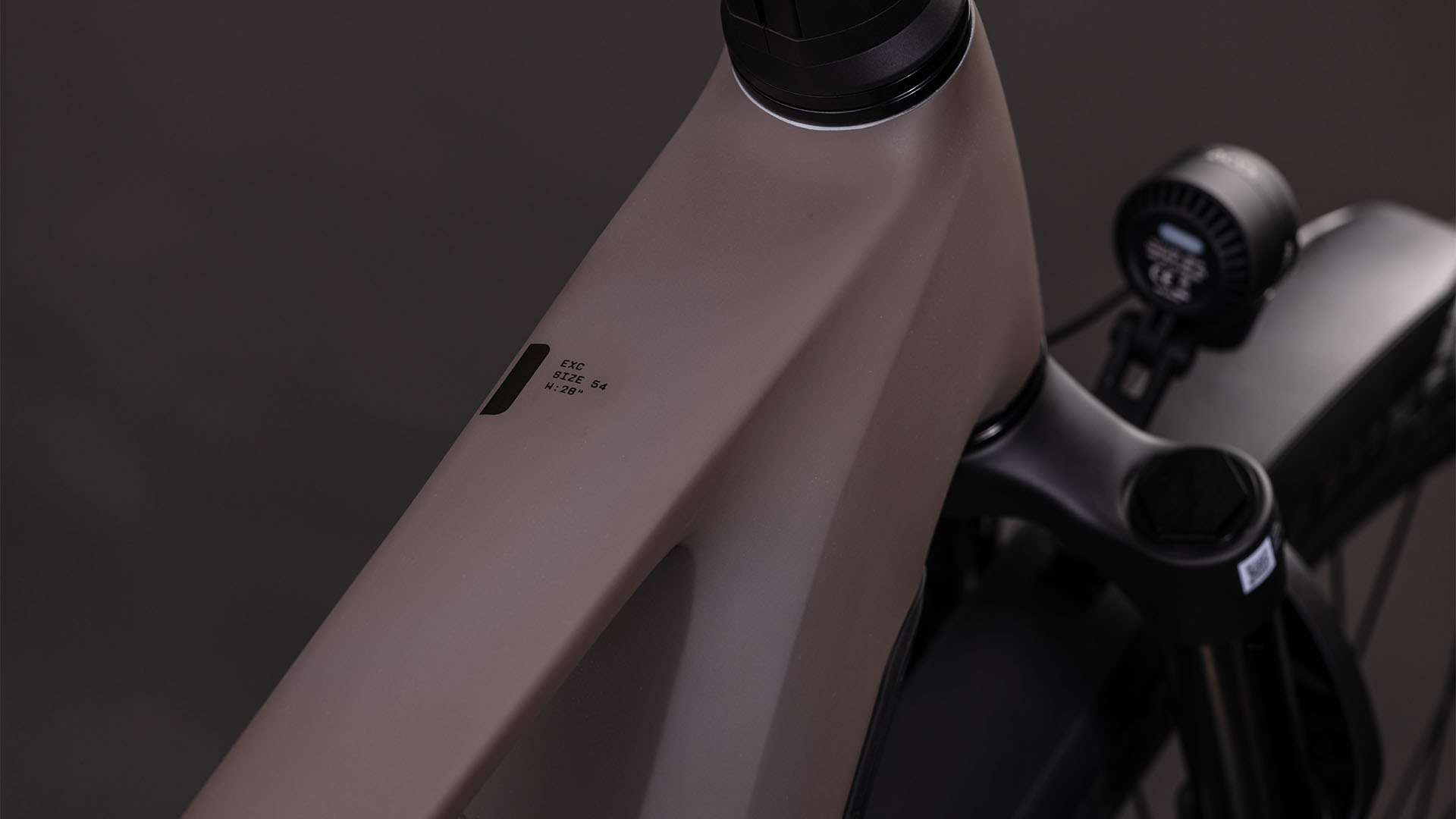 Cube Kathmandu Hybrid EXC 800 cedar´n´chrome UN3556 Fahrzeug mit Antrieb durch Lithium-Ionen- Batterien. Transport nach SV 388 und 666 ADR.